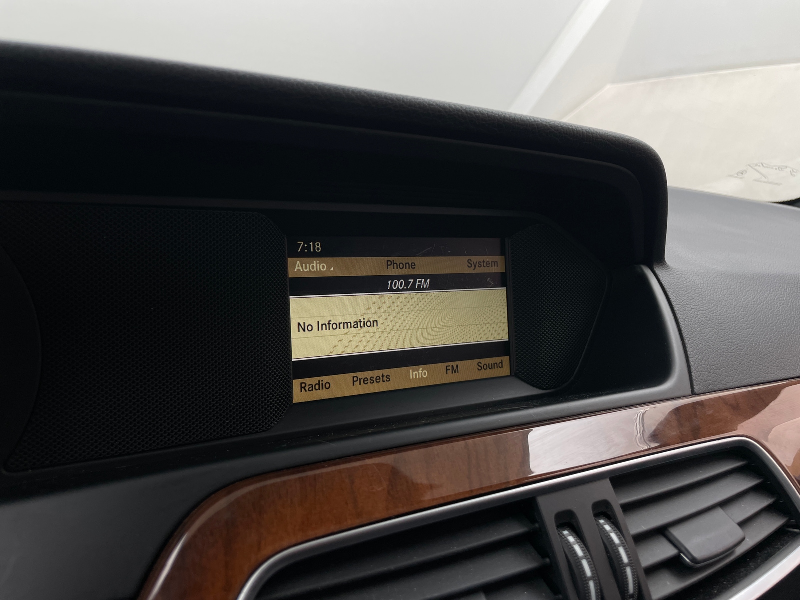 Thumbnail: 2012 Mercedes-Benz C-Class - 3