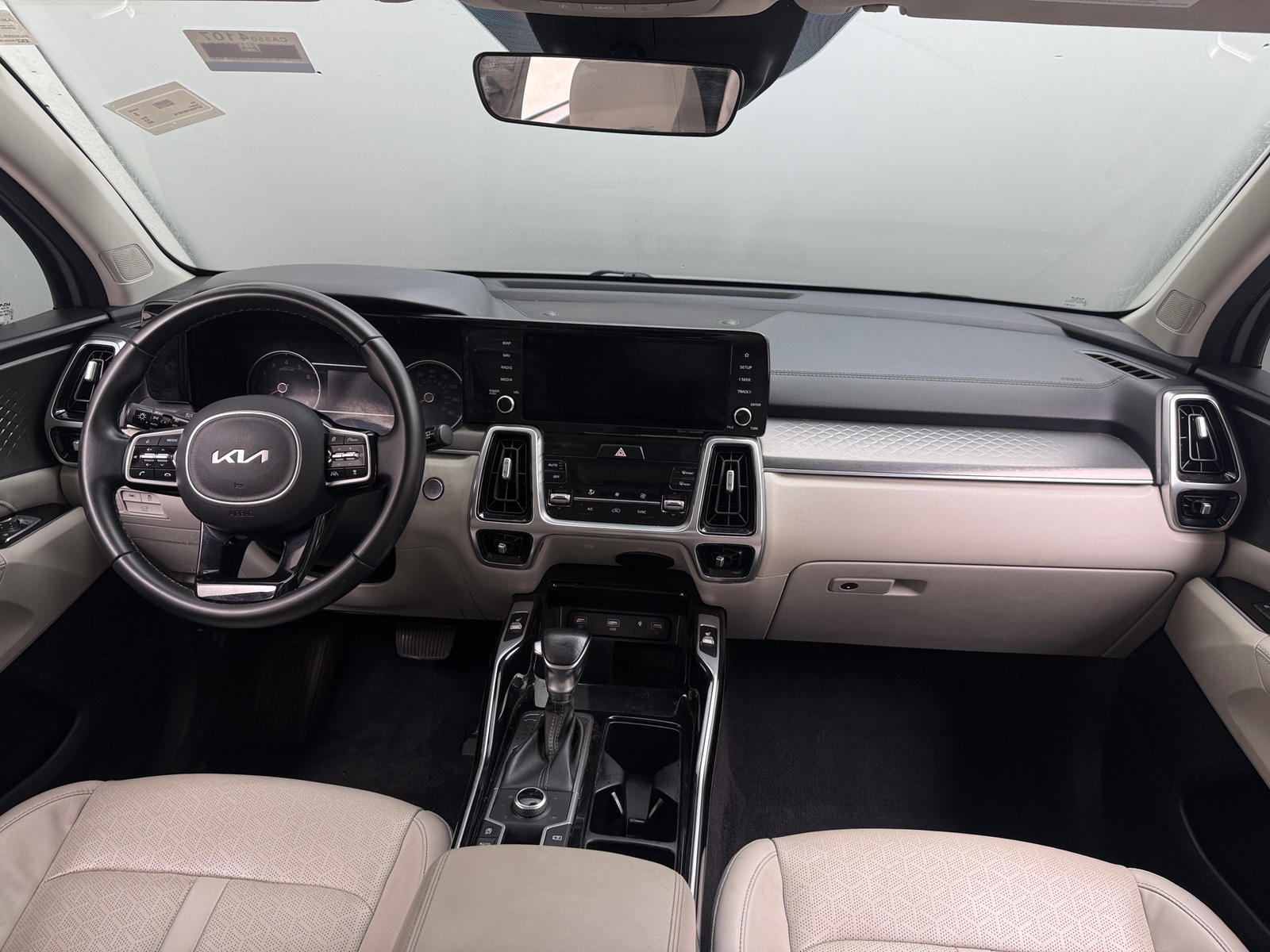 Thumbnail: 2022 Kia Sorento - 2