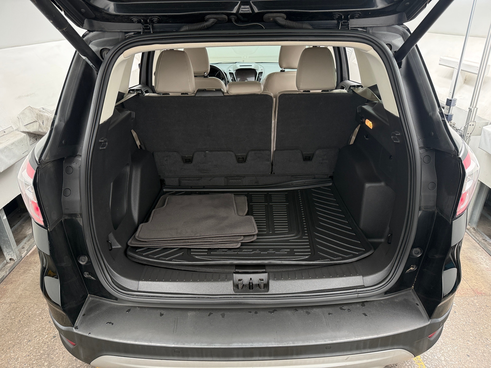 Thumbnail: 2018 Ford Escape - 6