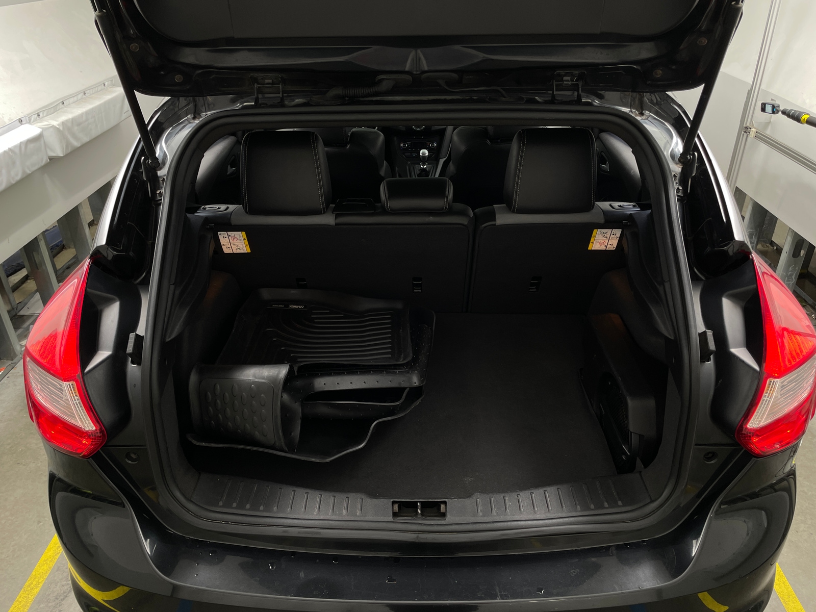 Thumbnail: 2013 Ford Focus - 6