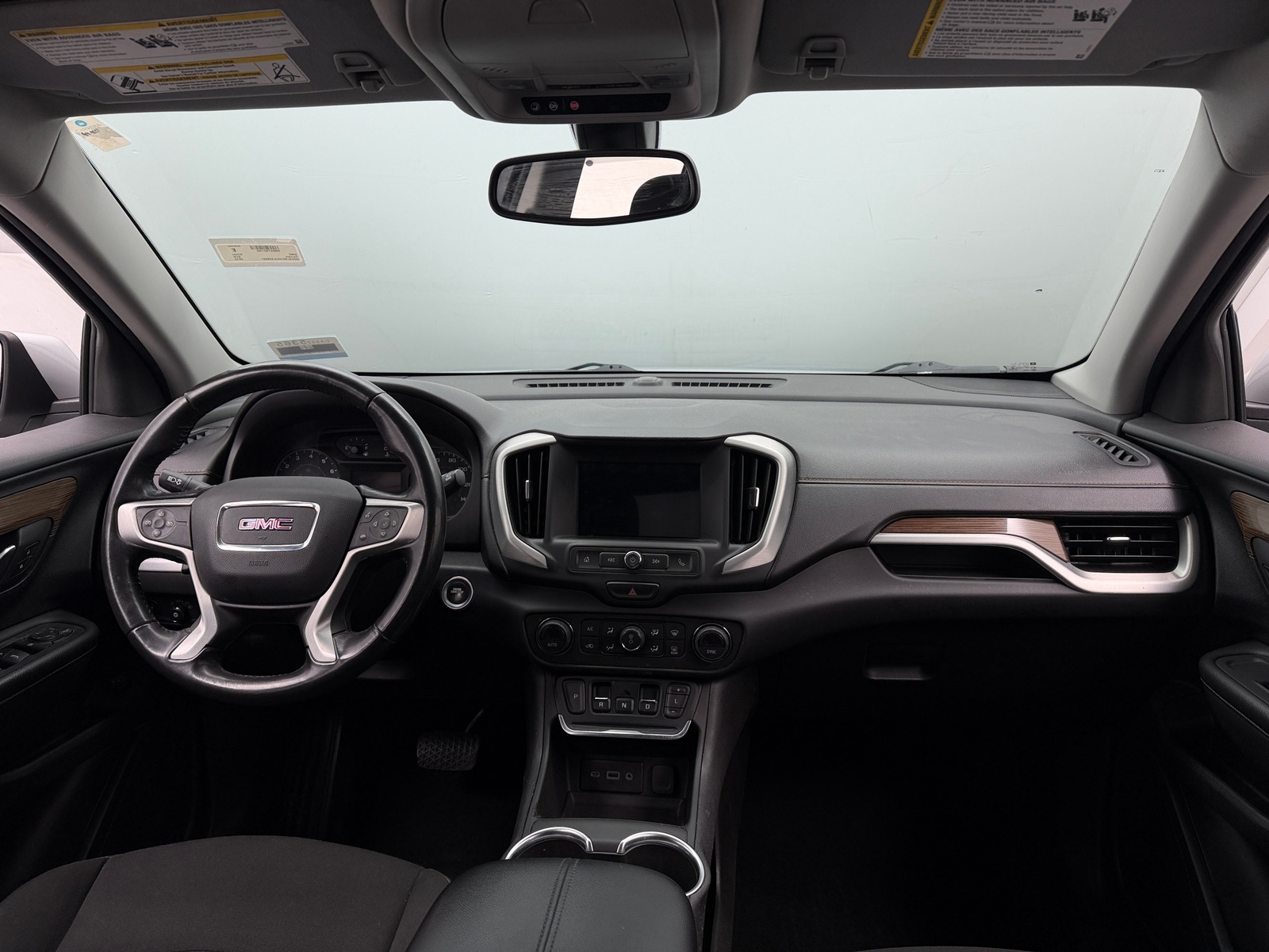 Thumbnail: 2018 GMC Terrain - 3