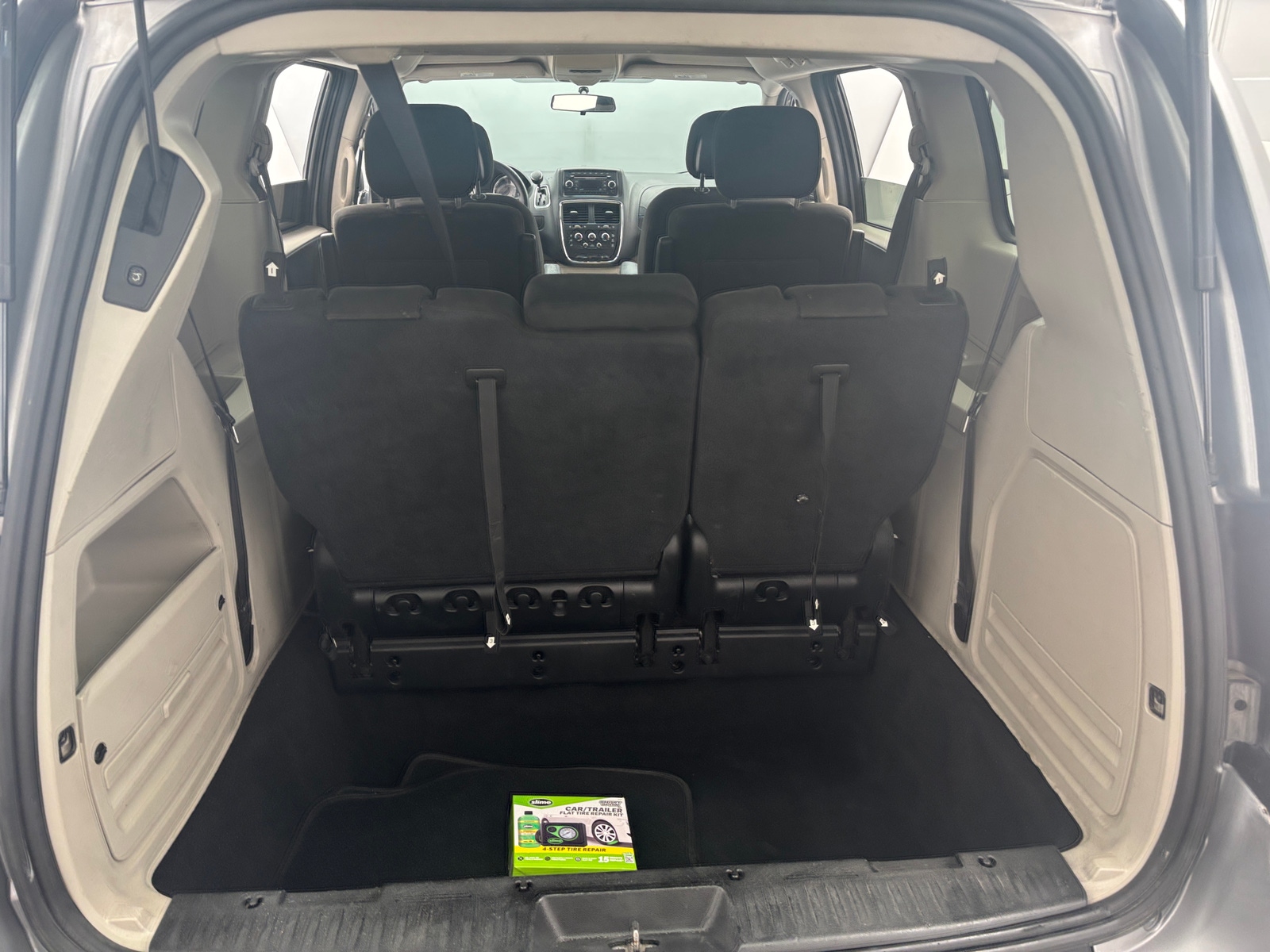 Thumbnail: 2016 Dodge Grand Caravan - 7