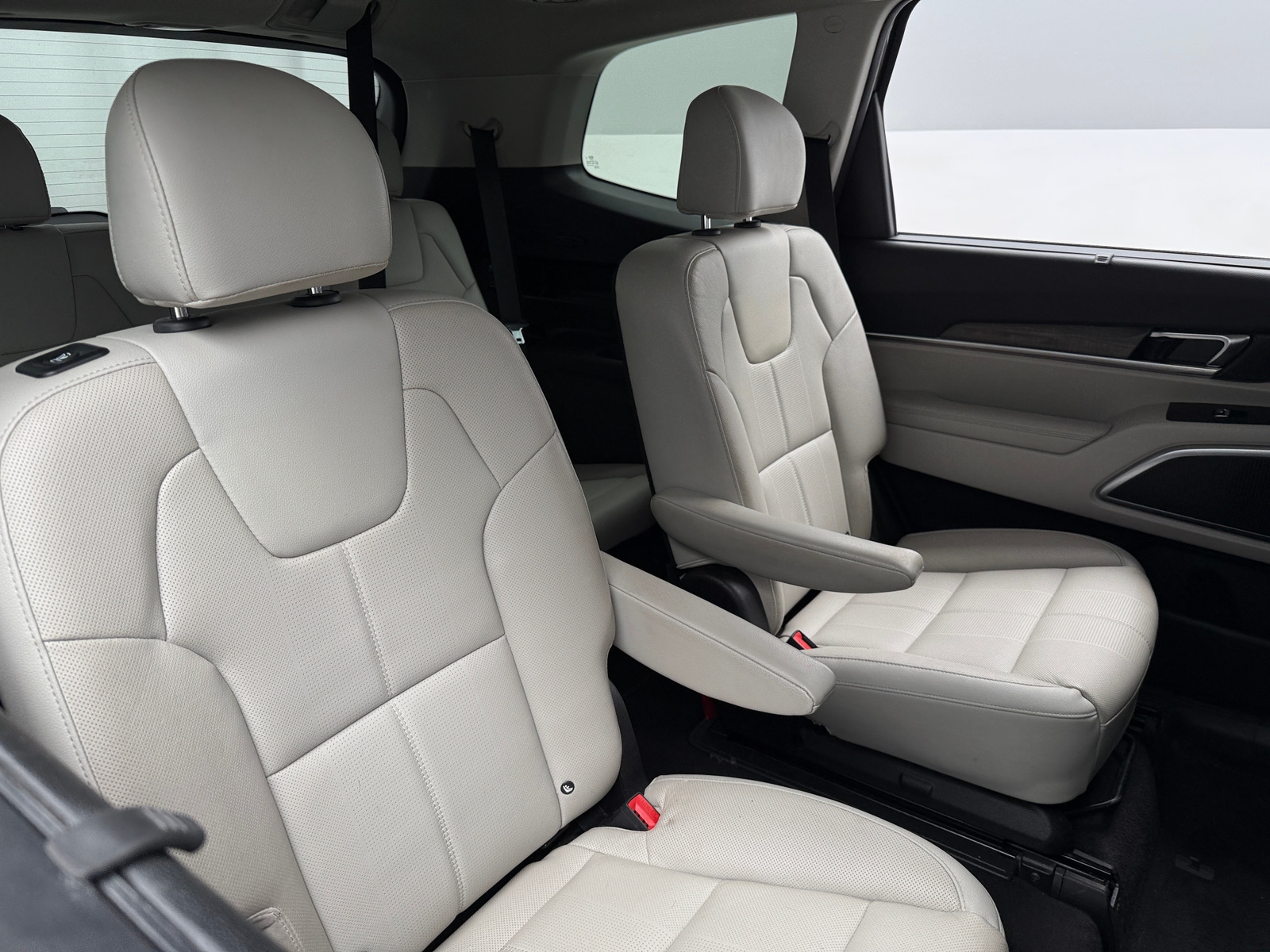 Thumbnail: 2021 Kia Telluride - 6