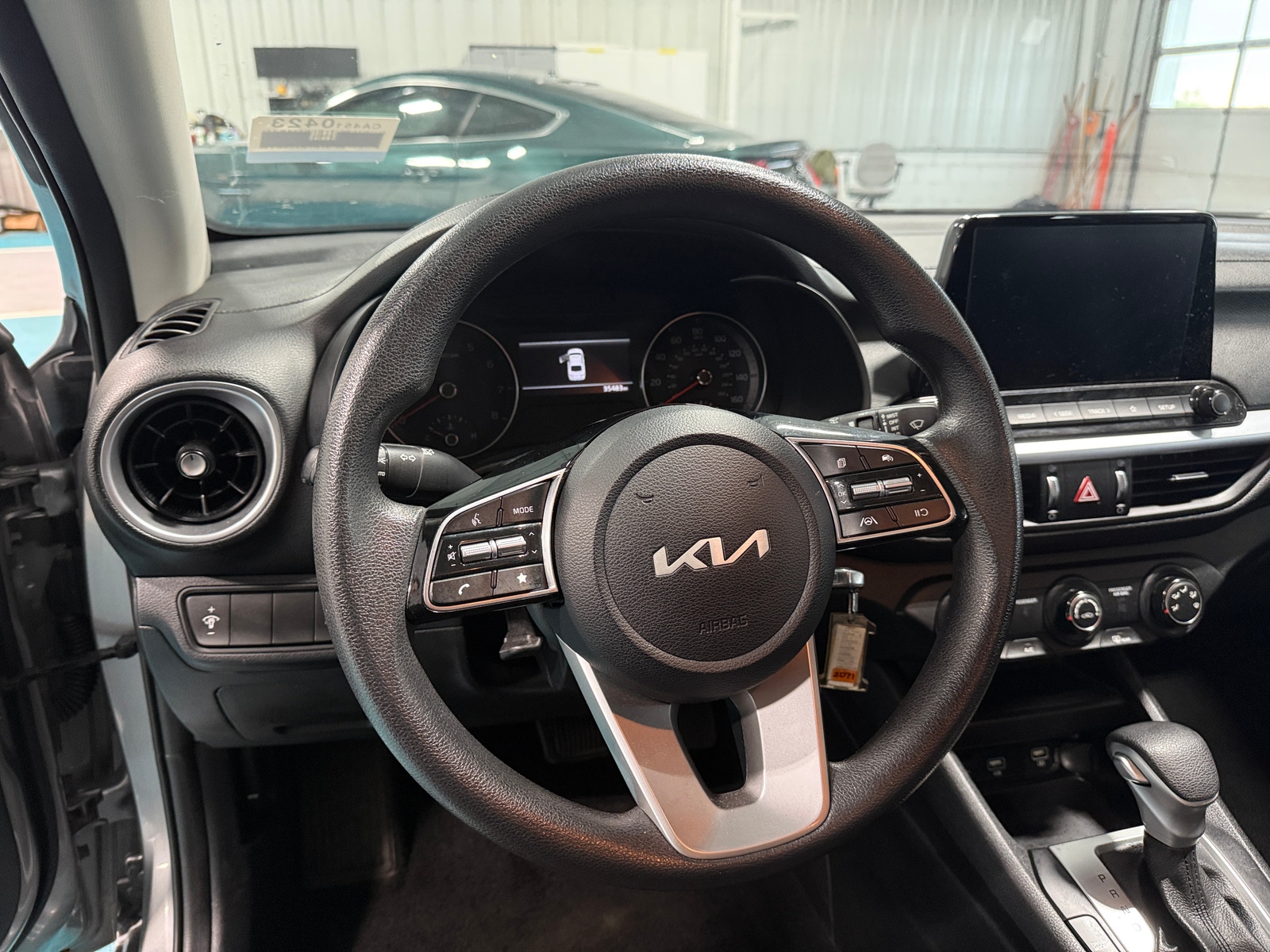 Thumbnail: 2024 Kia Forte - 5