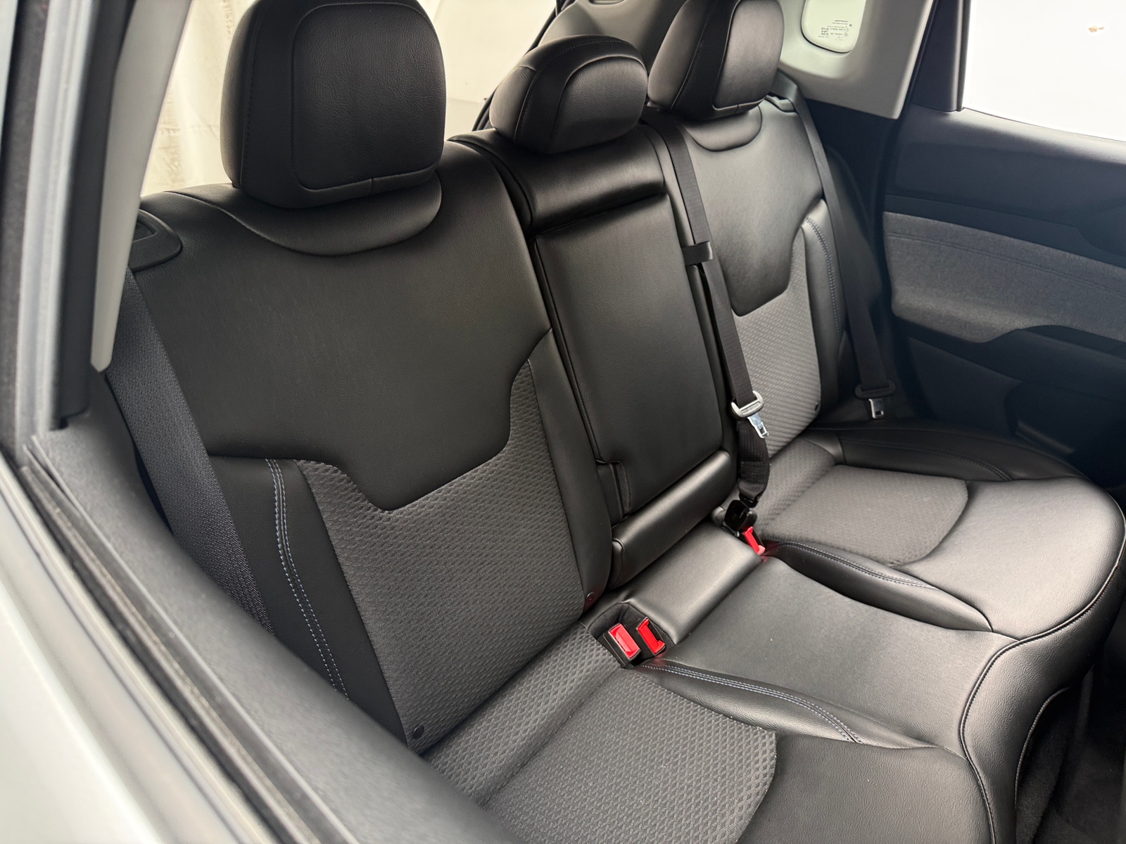 Thumbnail: 2022 Jeep Compass - 6