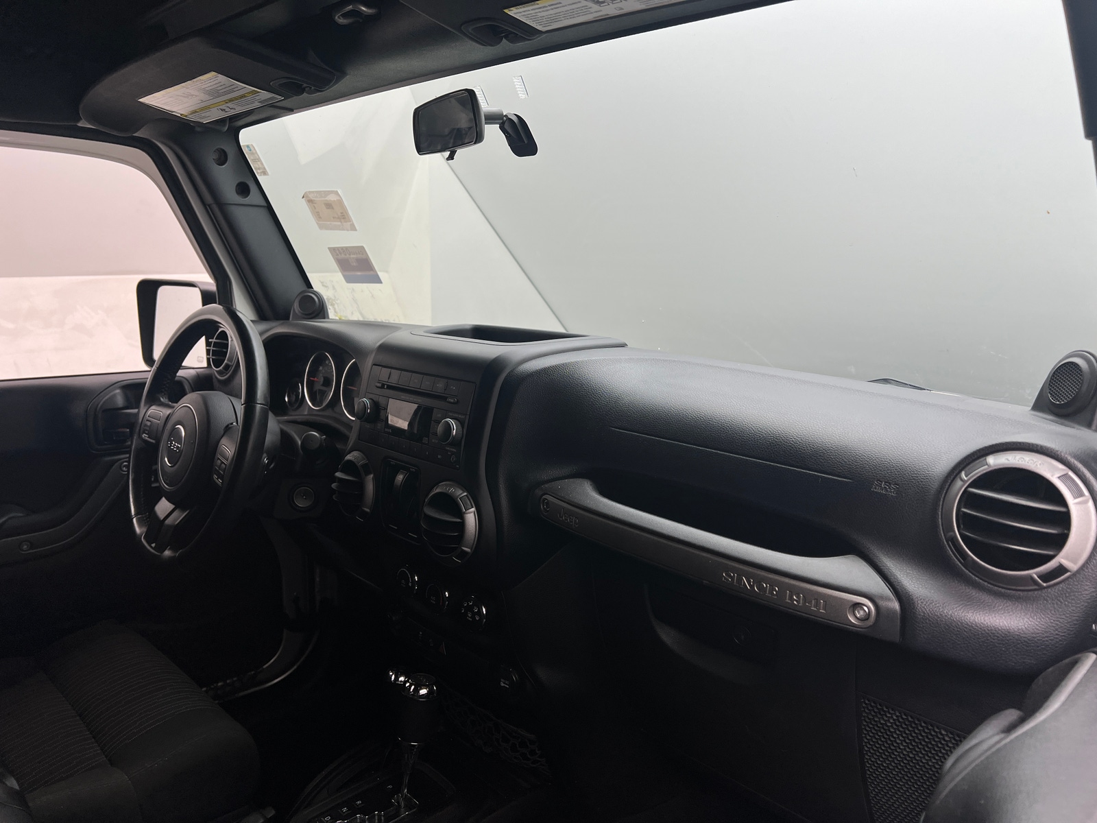 Thumbnail: 2012 Jeep Wrangler - 3