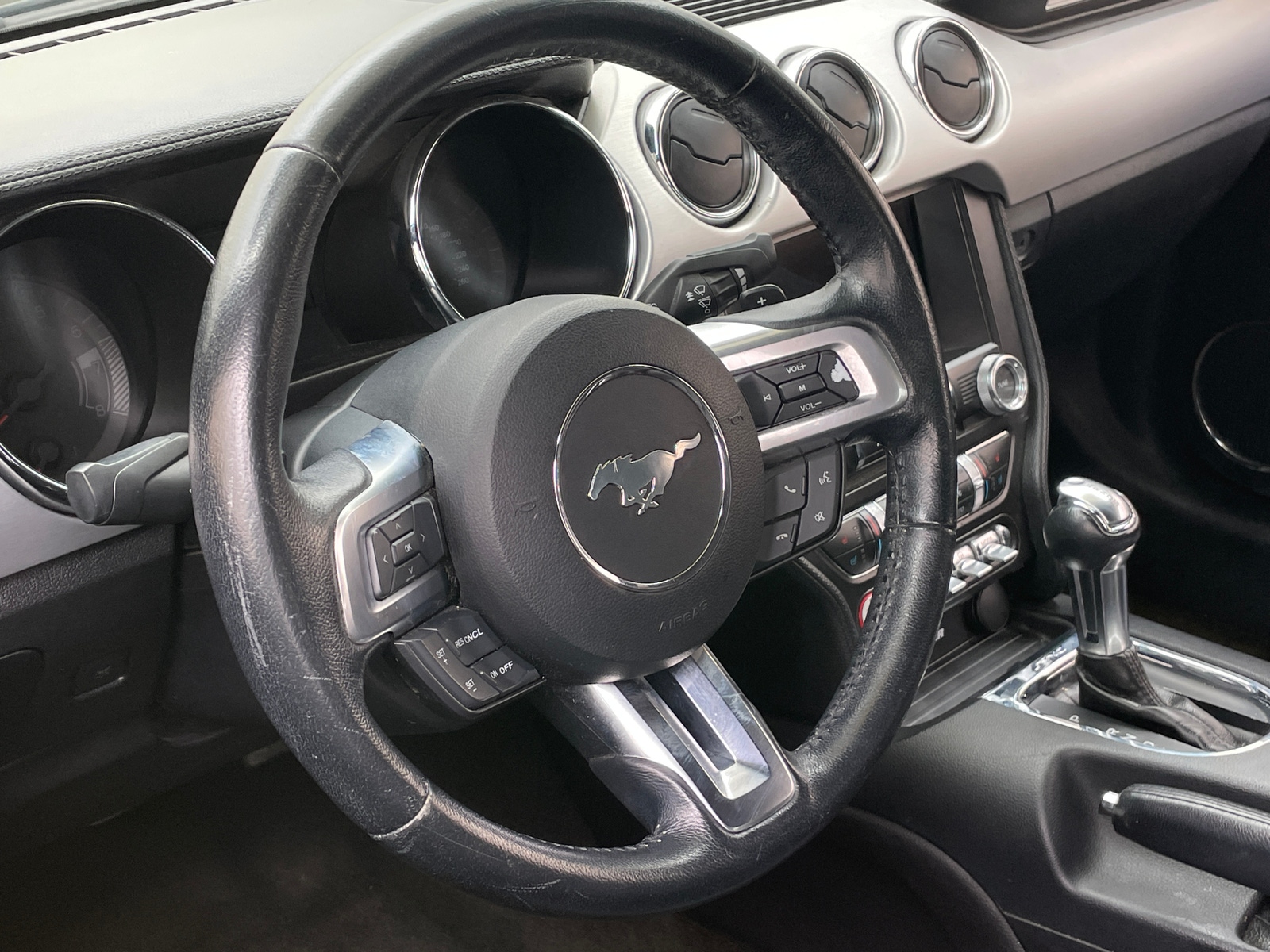 Thumbnail: 2016 Ford Mustang - 4