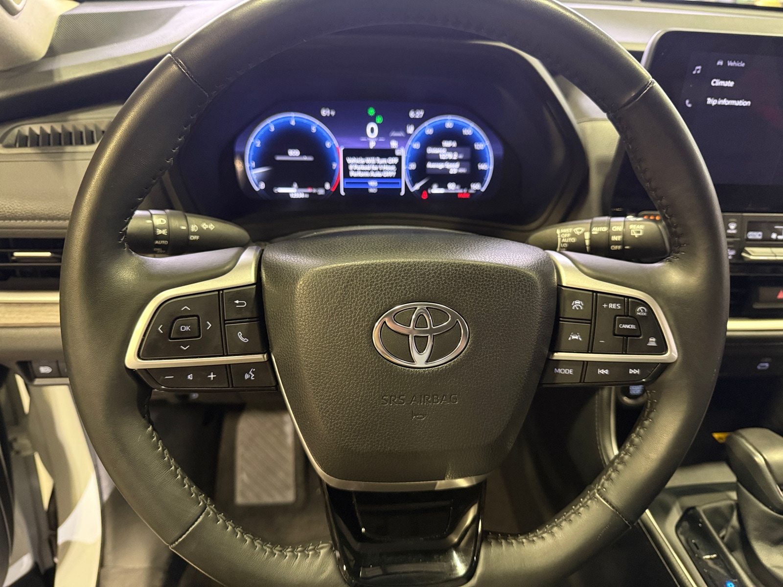Thumbnail: 2024 Toyota Grand Highlander - 4