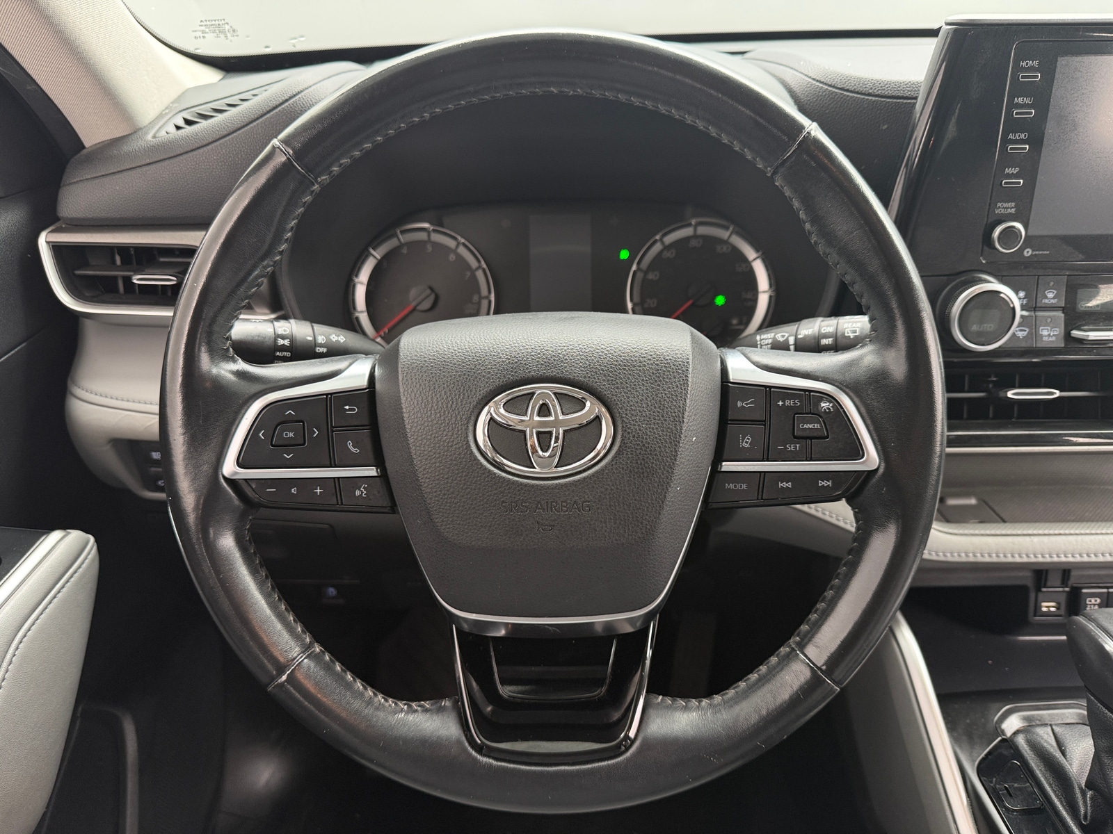 Thumbnail: 2021 Toyota Highlander - 5