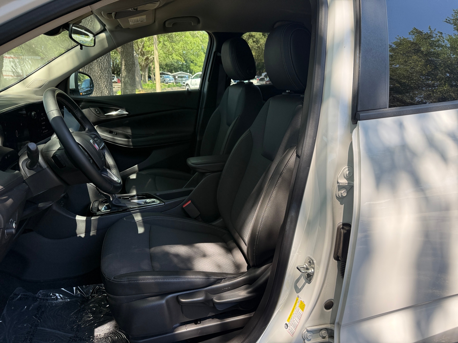 Thumbnail: 2025 Buick Encore GX - 2