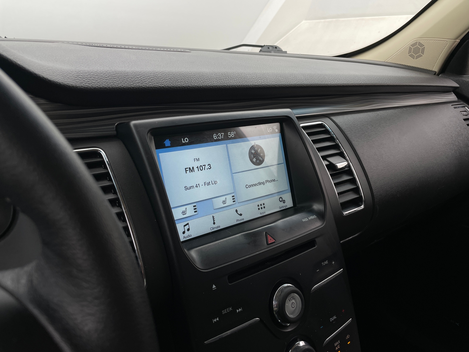 Thumbnail: 2019 Ford Flex - 4