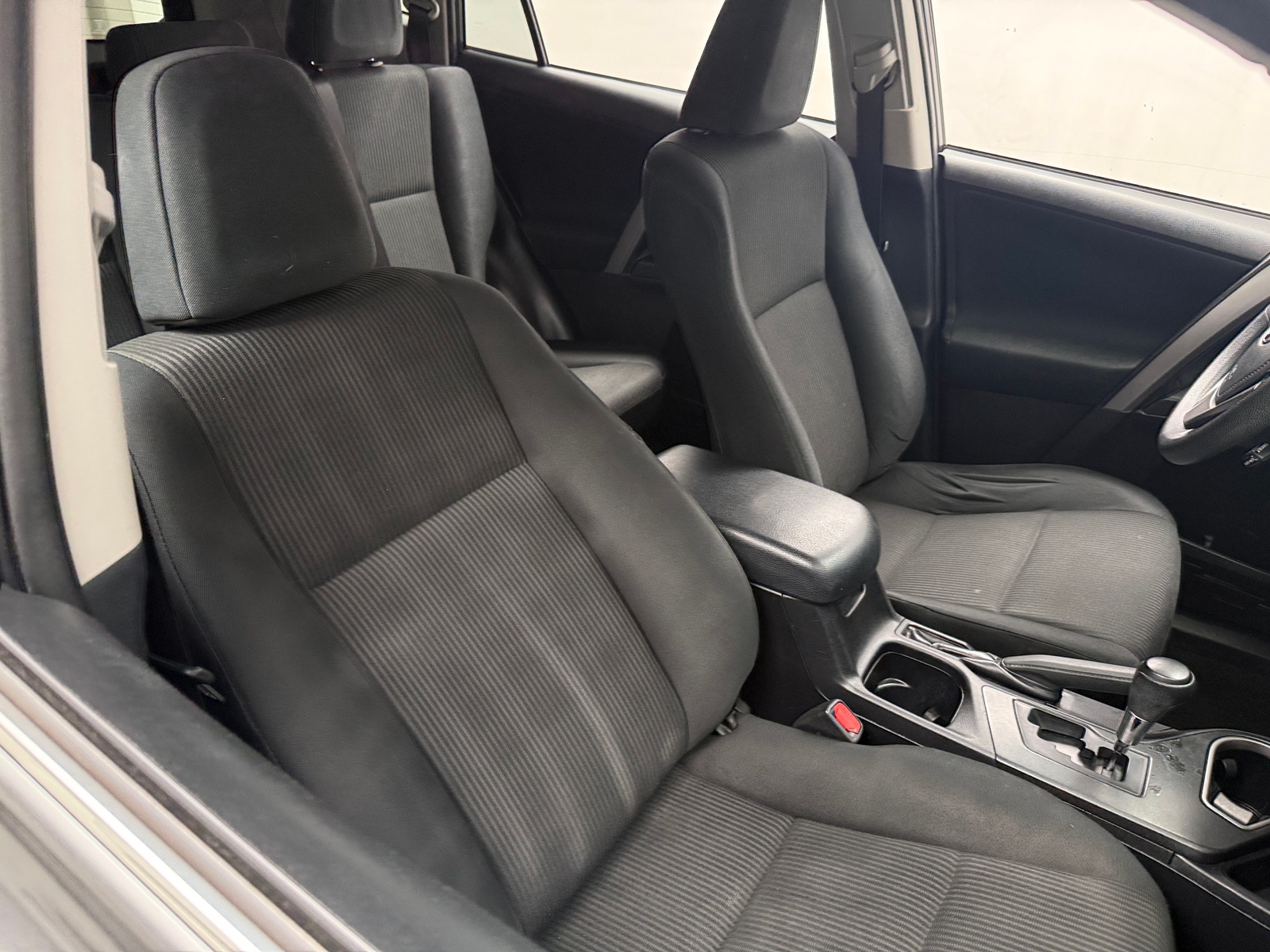Thumbnail: 2017 Toyota RAV4 - 2