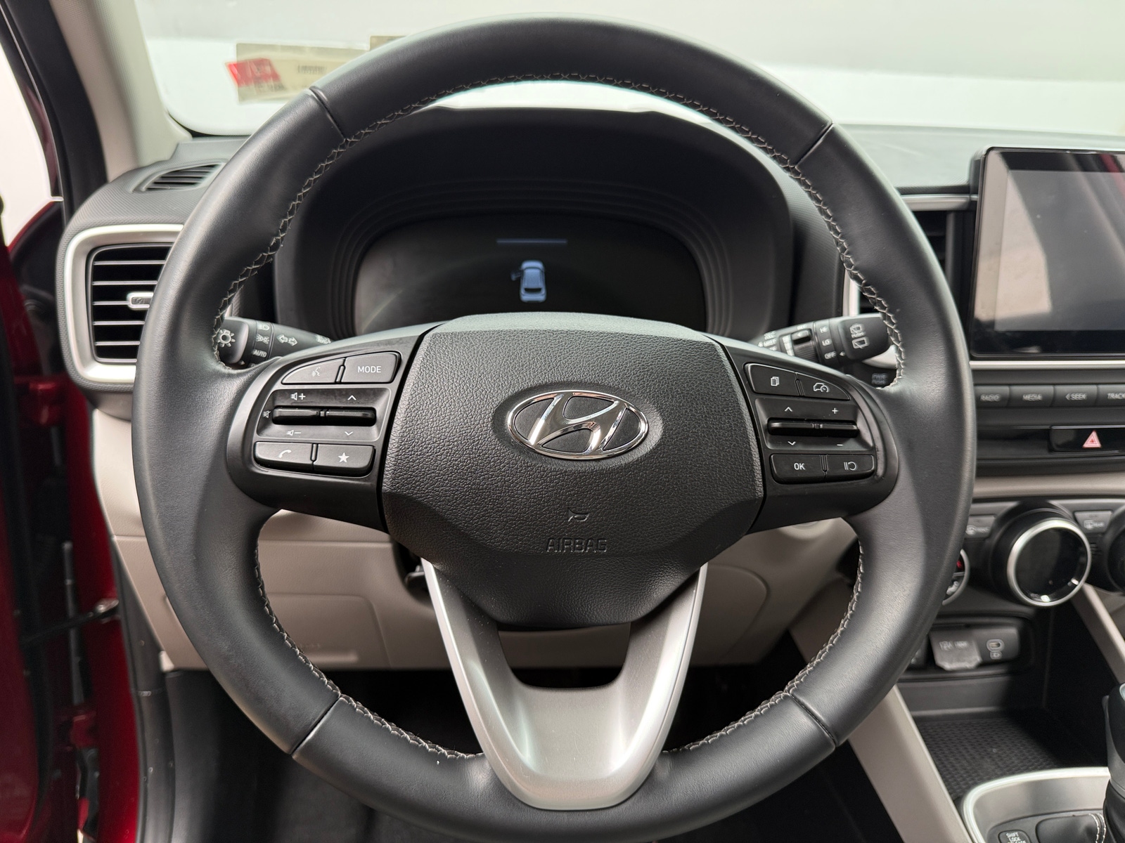 Thumbnail: 2024 Hyundai Venue - 5