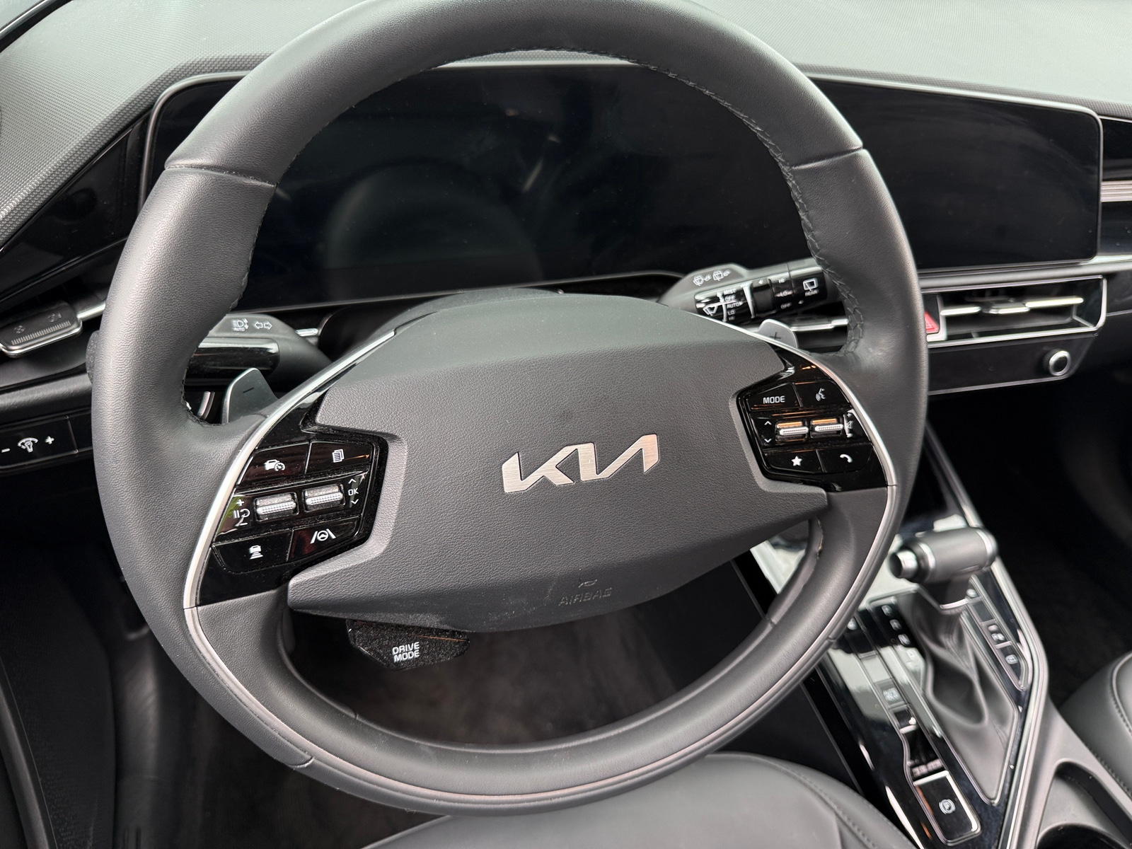 Thumbnail: 2024 Kia Niro - 5
