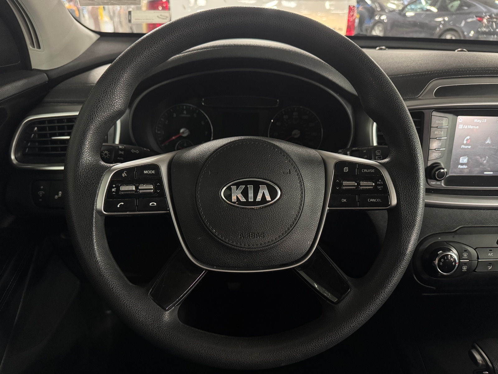 Thumbnail: 2020 Kia Sorento - 5