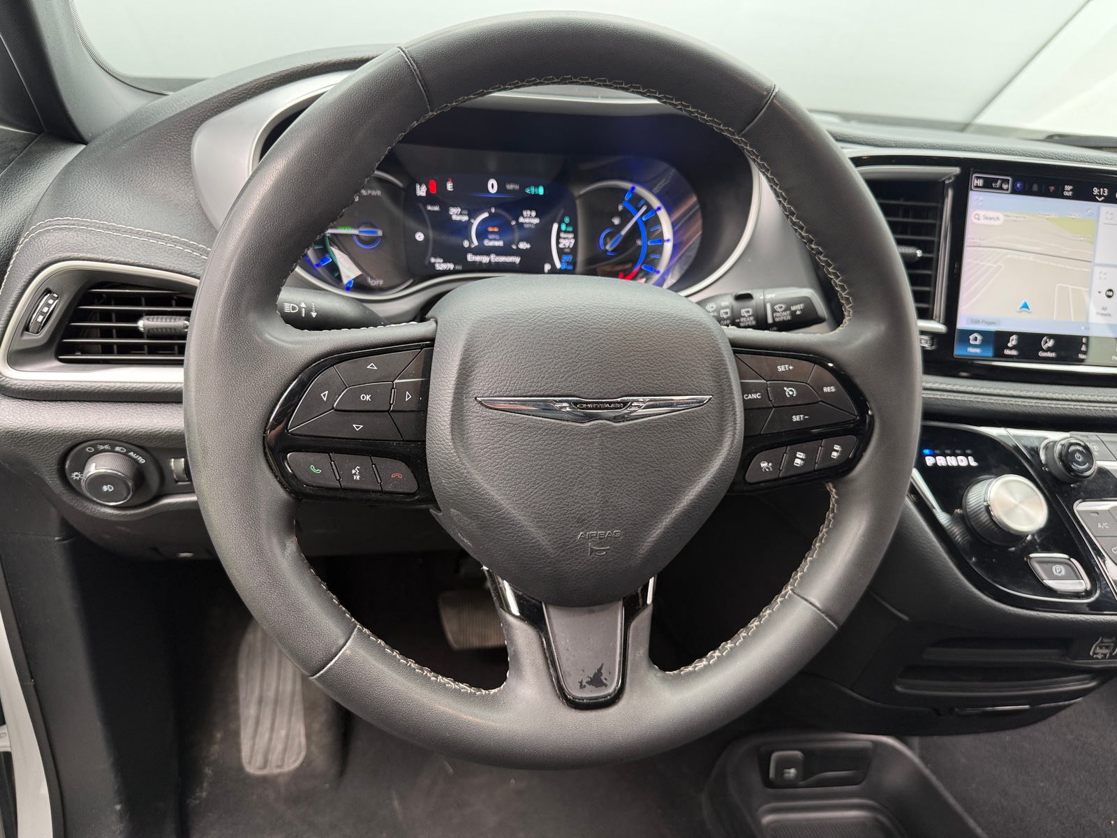 Thumbnail: 2024 Chrysler Pacifica - 4