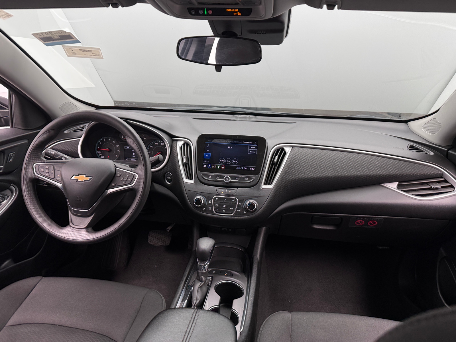 Thumbnail: 2024 Chevrolet Malibu - 3