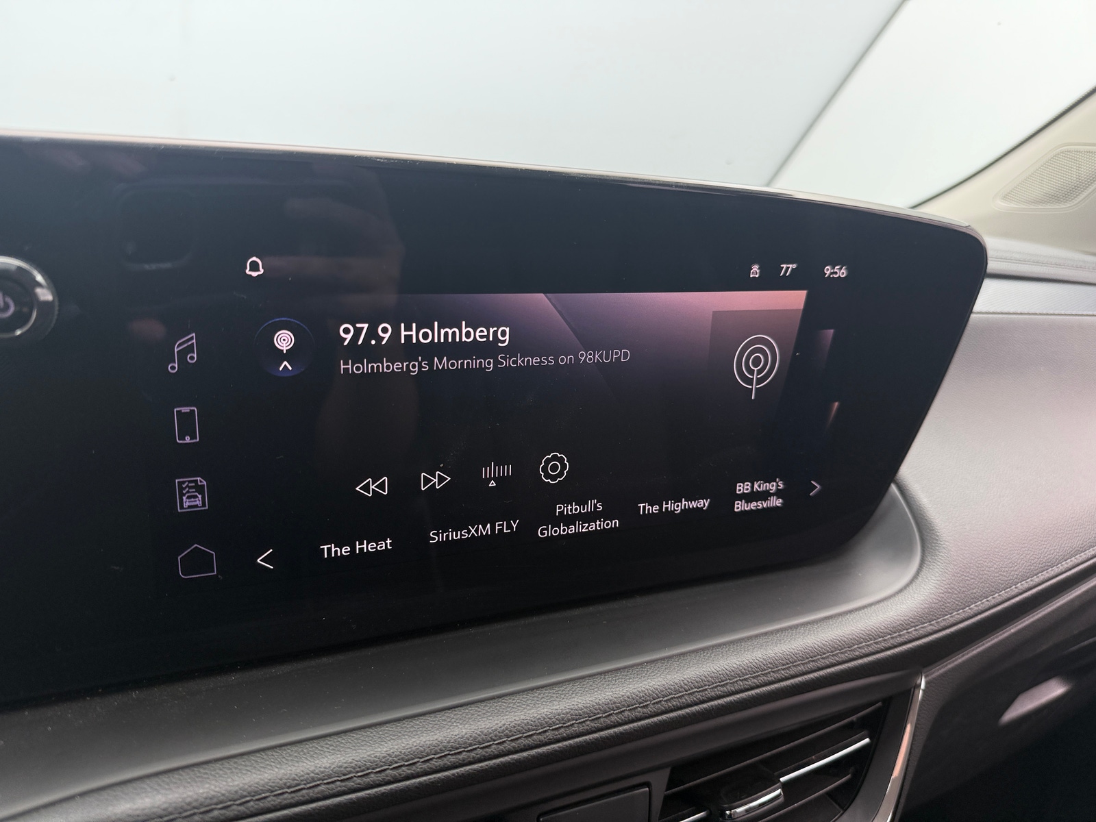 Thumbnail: 2025 Buick Encore GX - 4