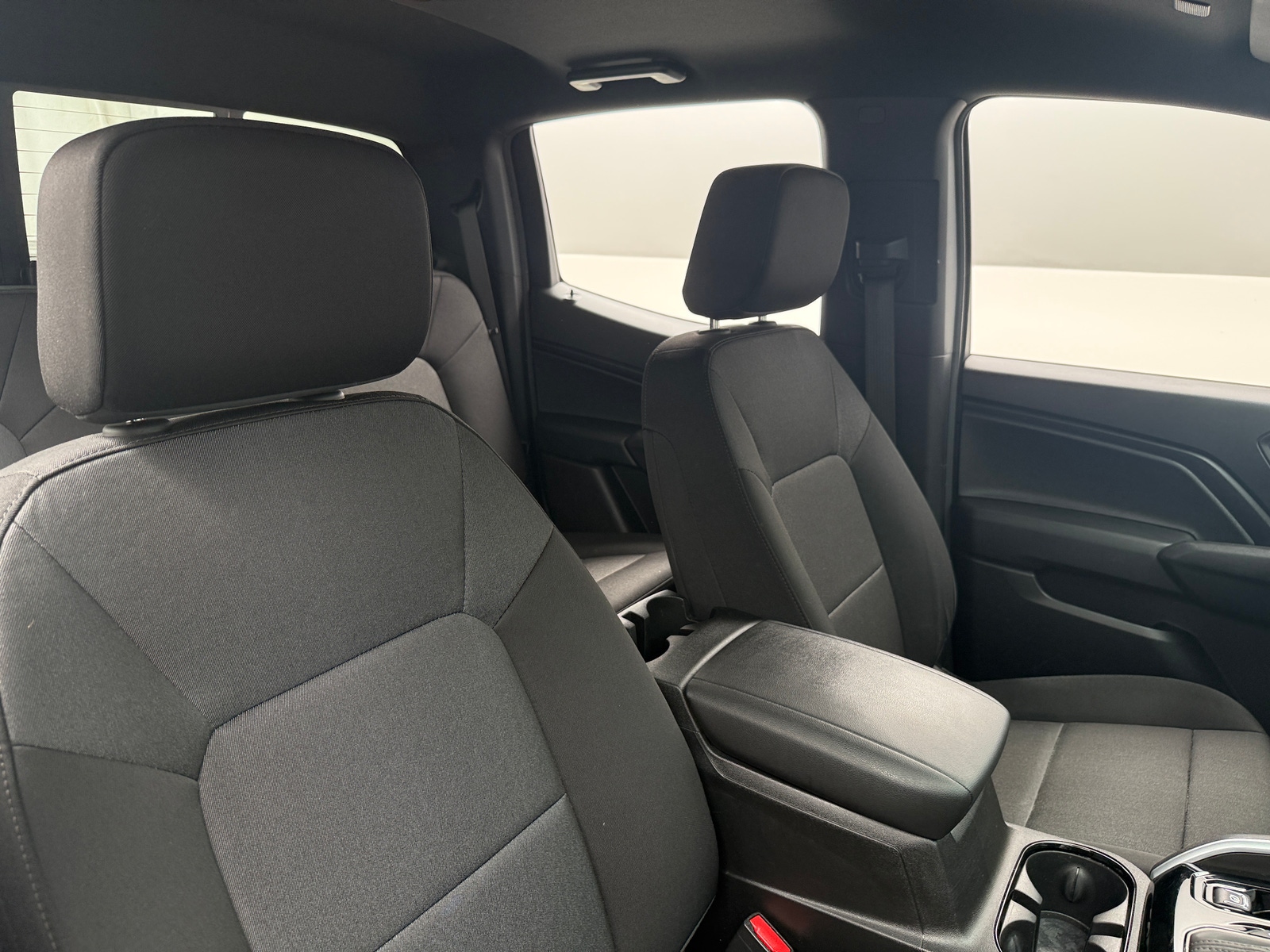 Thumbnail: 2023 Chevrolet Colorado - 2