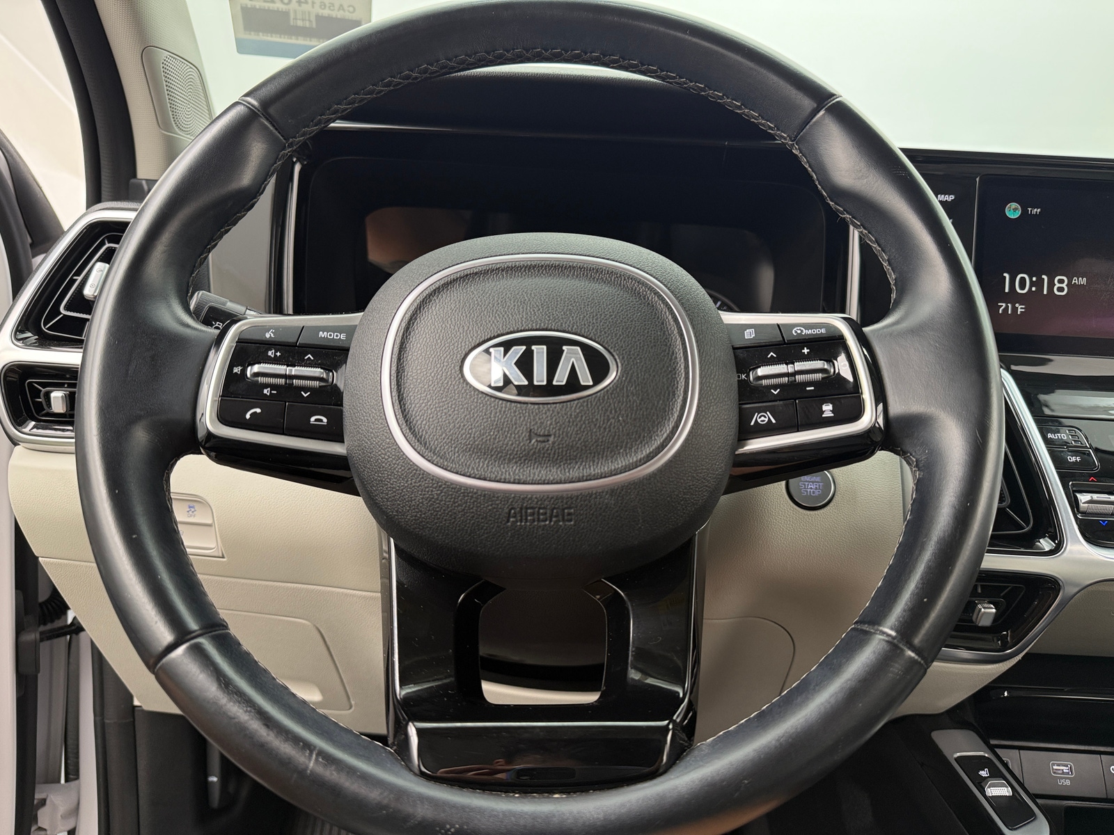 Thumbnail: 2021 Kia Sorento - 4
