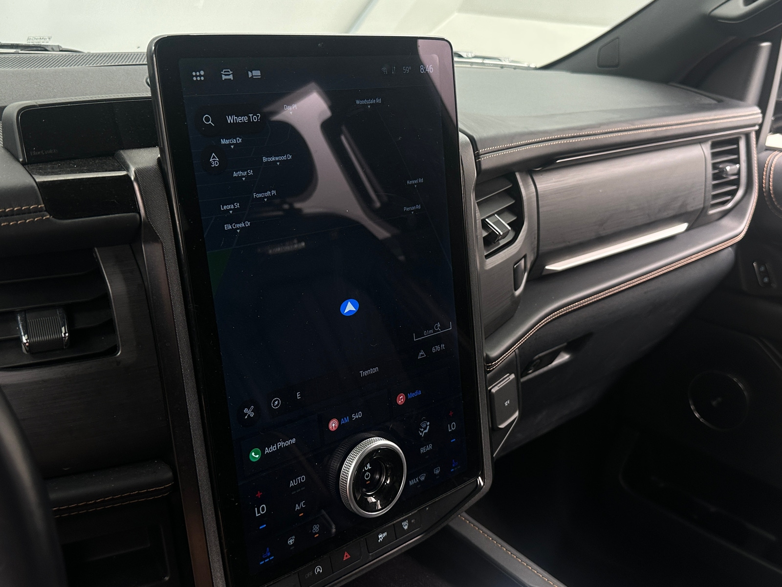 Thumbnail: 2022 Ford Expedition - 3