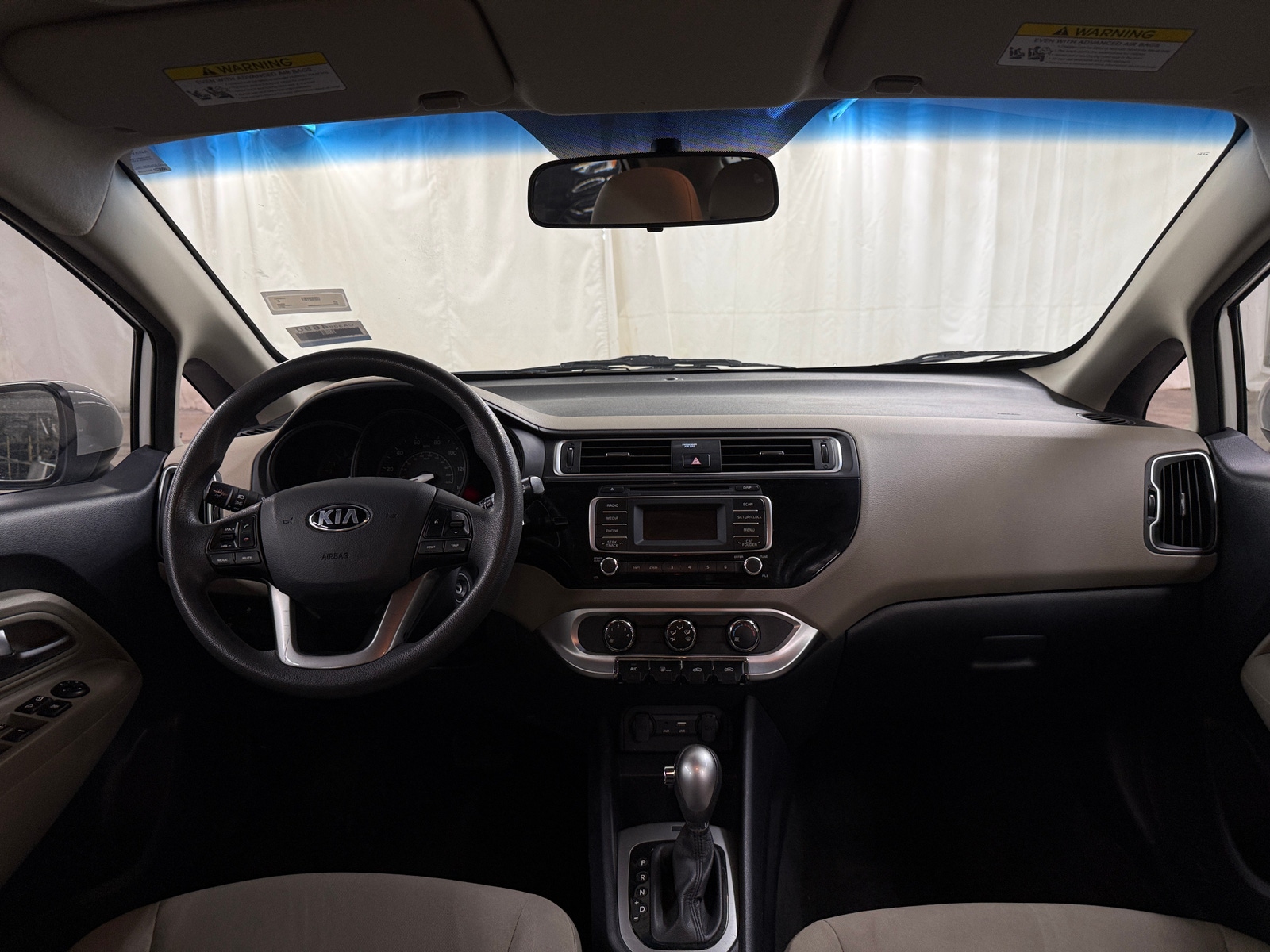 Thumbnail: 2017 Kia Rio - 3