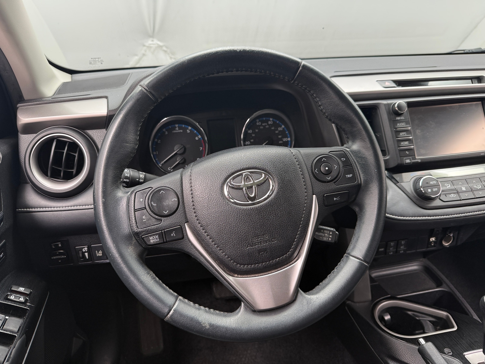 Thumbnail: 2016 Toyota RAV4 - 4