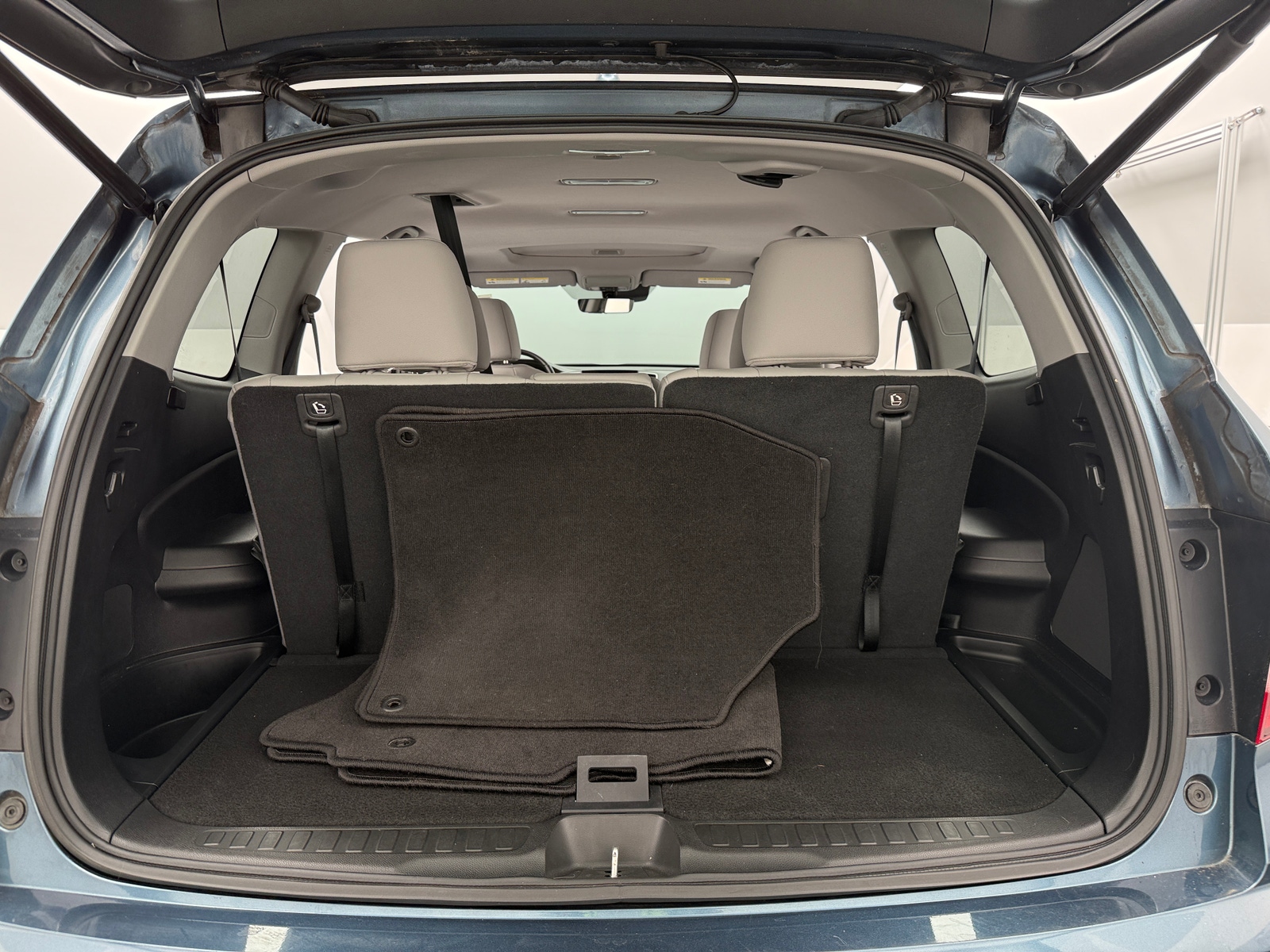 Thumbnail: 2019 Honda Pilot - 6