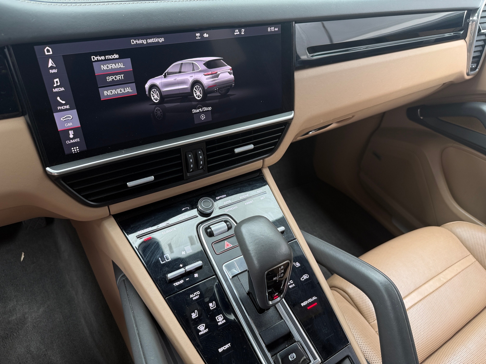 Thumbnail: 2020 Porsche Cayenne - 3