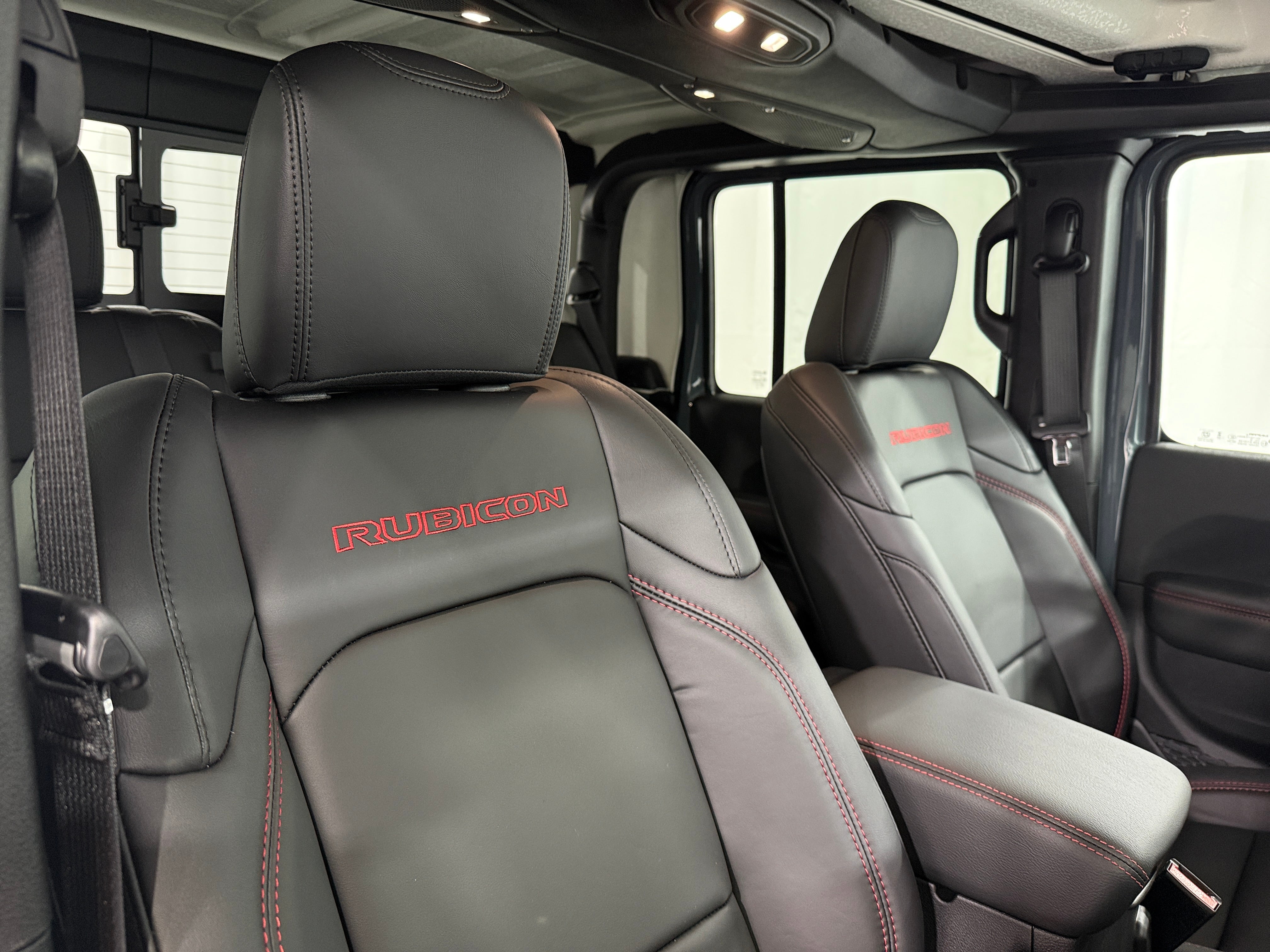 2026 Jeep Gladiator Rubicon Auto's photo