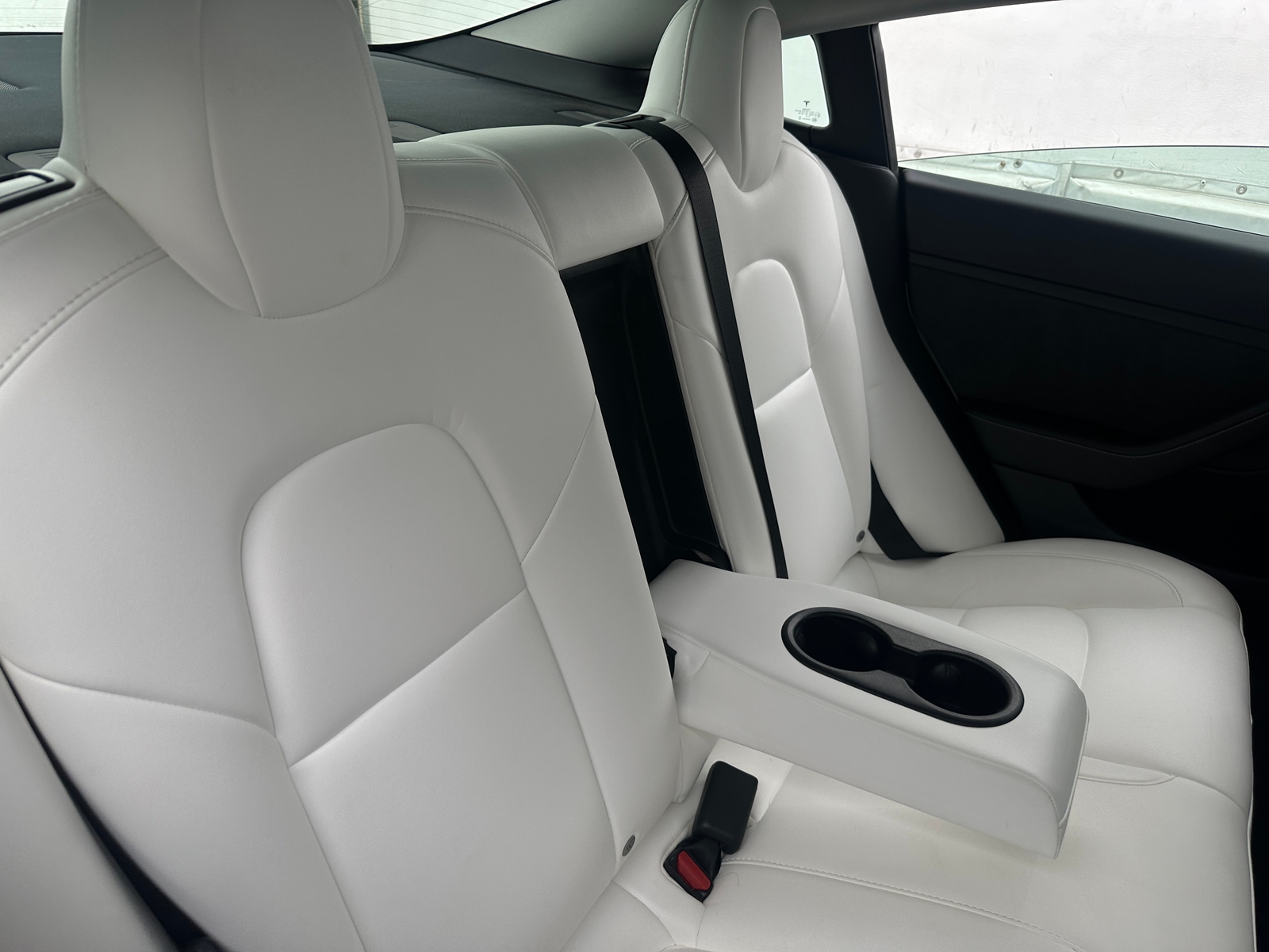 Thumbnail: 2021 Tesla Model 3 - 5