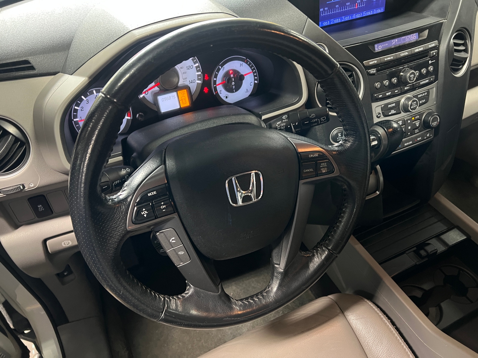 Thumbnail: 2013 Honda Pilot - 4