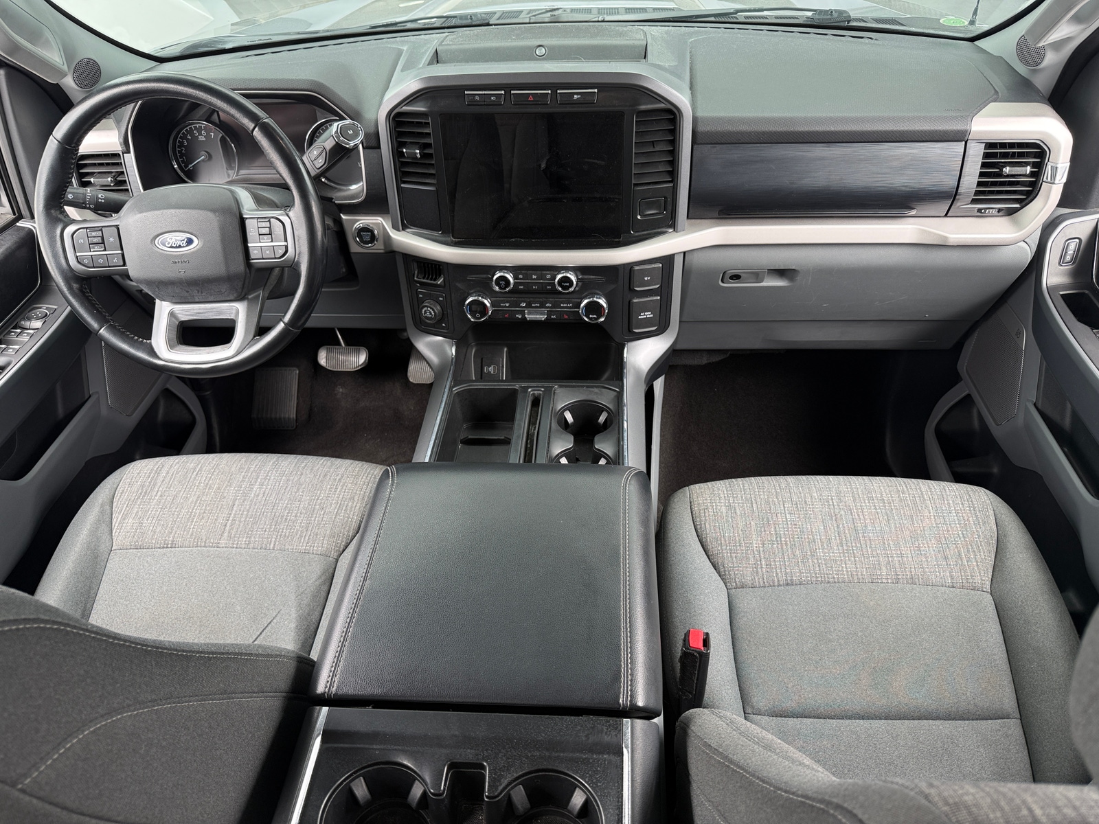 Thumbnail: 2021 Ford Econoline - 3