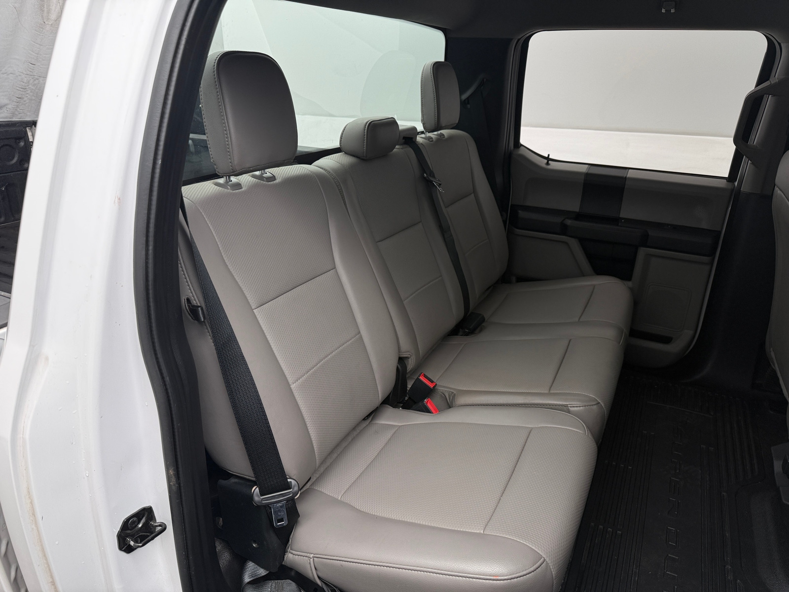 Thumbnail: 2020 Ford Econoline - 6