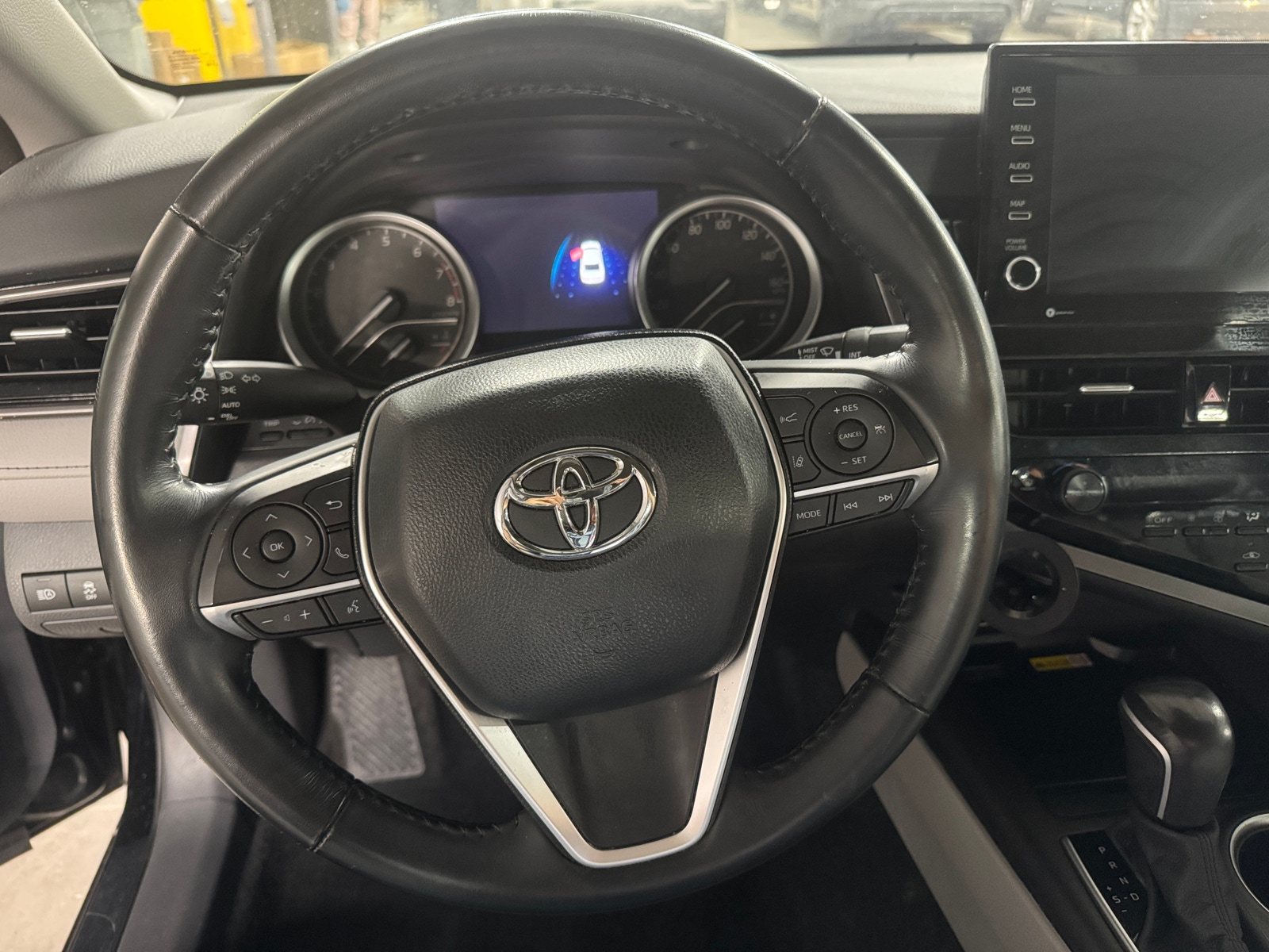 Thumbnail: 2022 Toyota Camry - 4