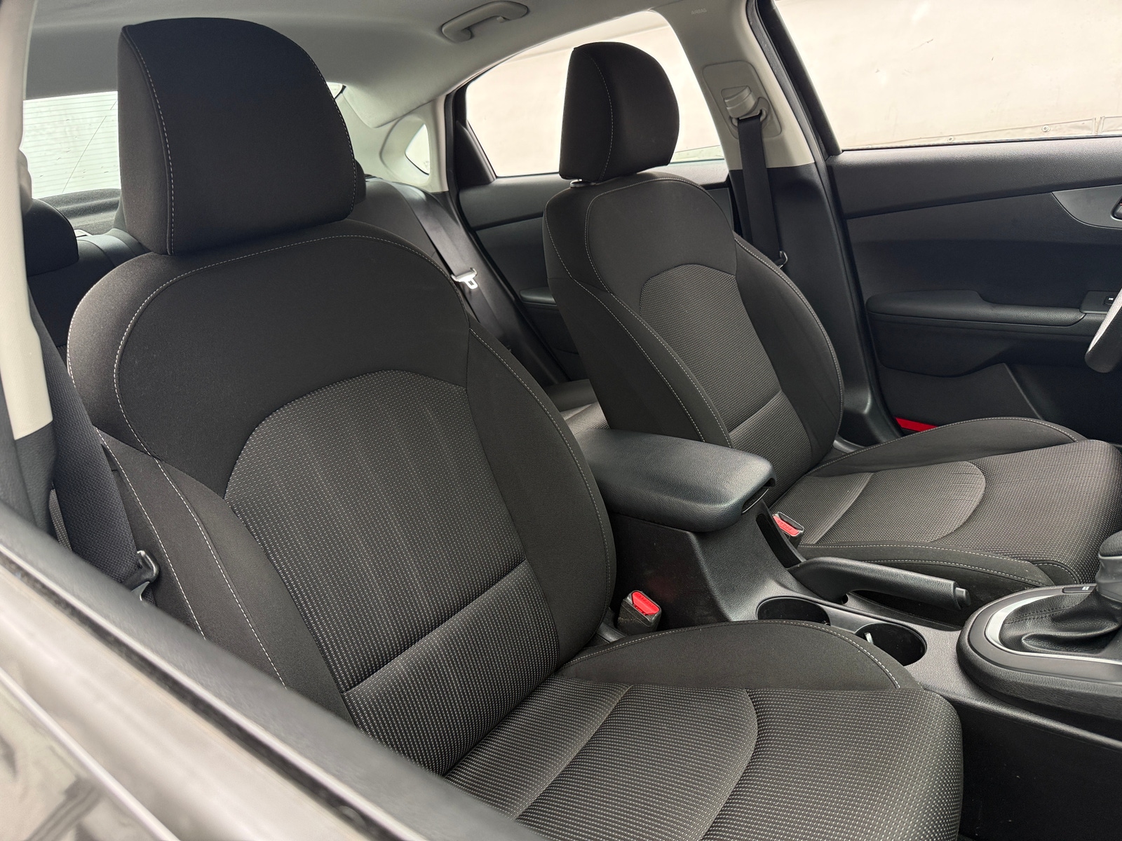 Thumbnail: 2021 Kia Forte - 2