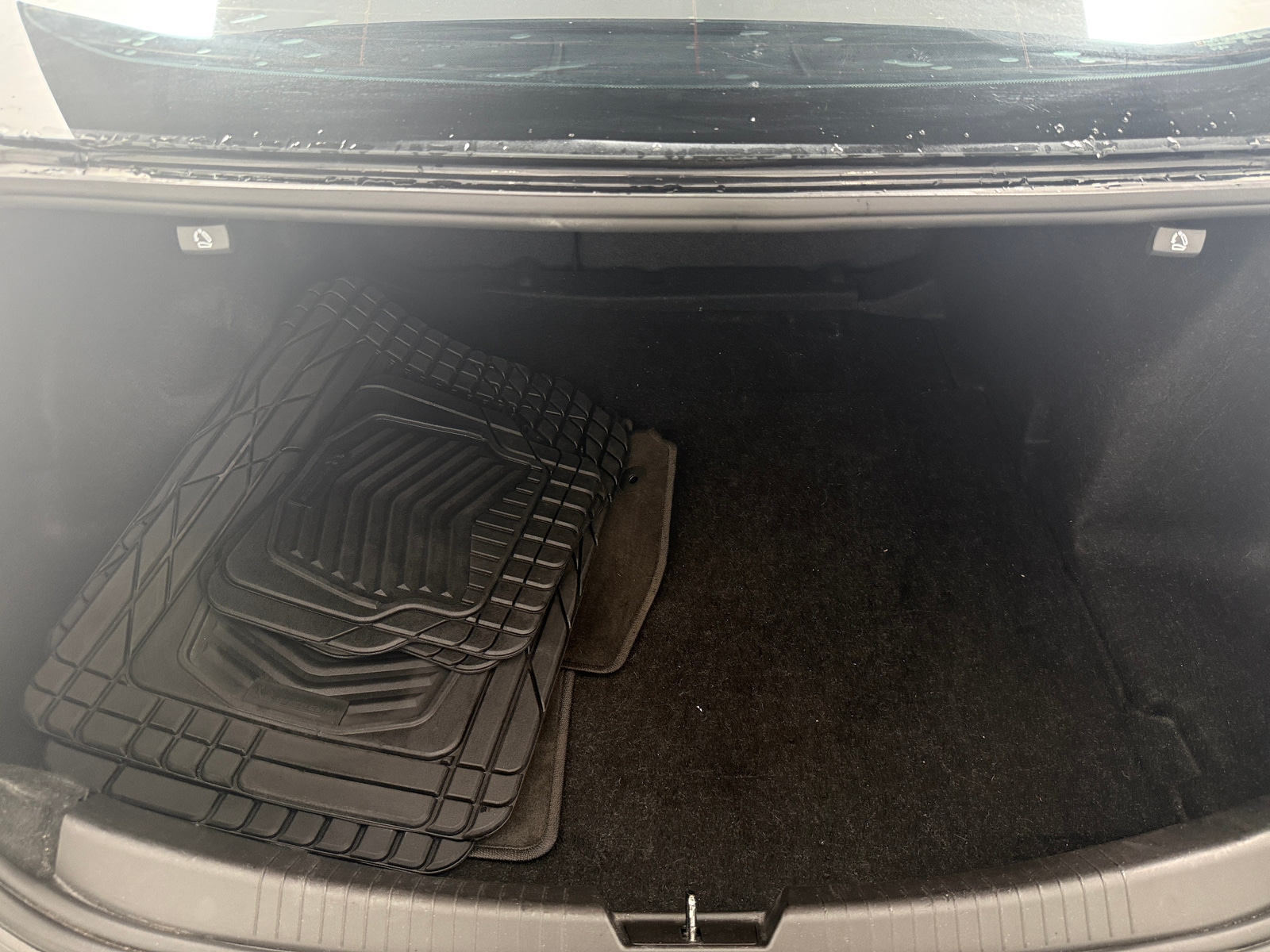 Thumbnail: 2016 Chevrolet Malibu - 6