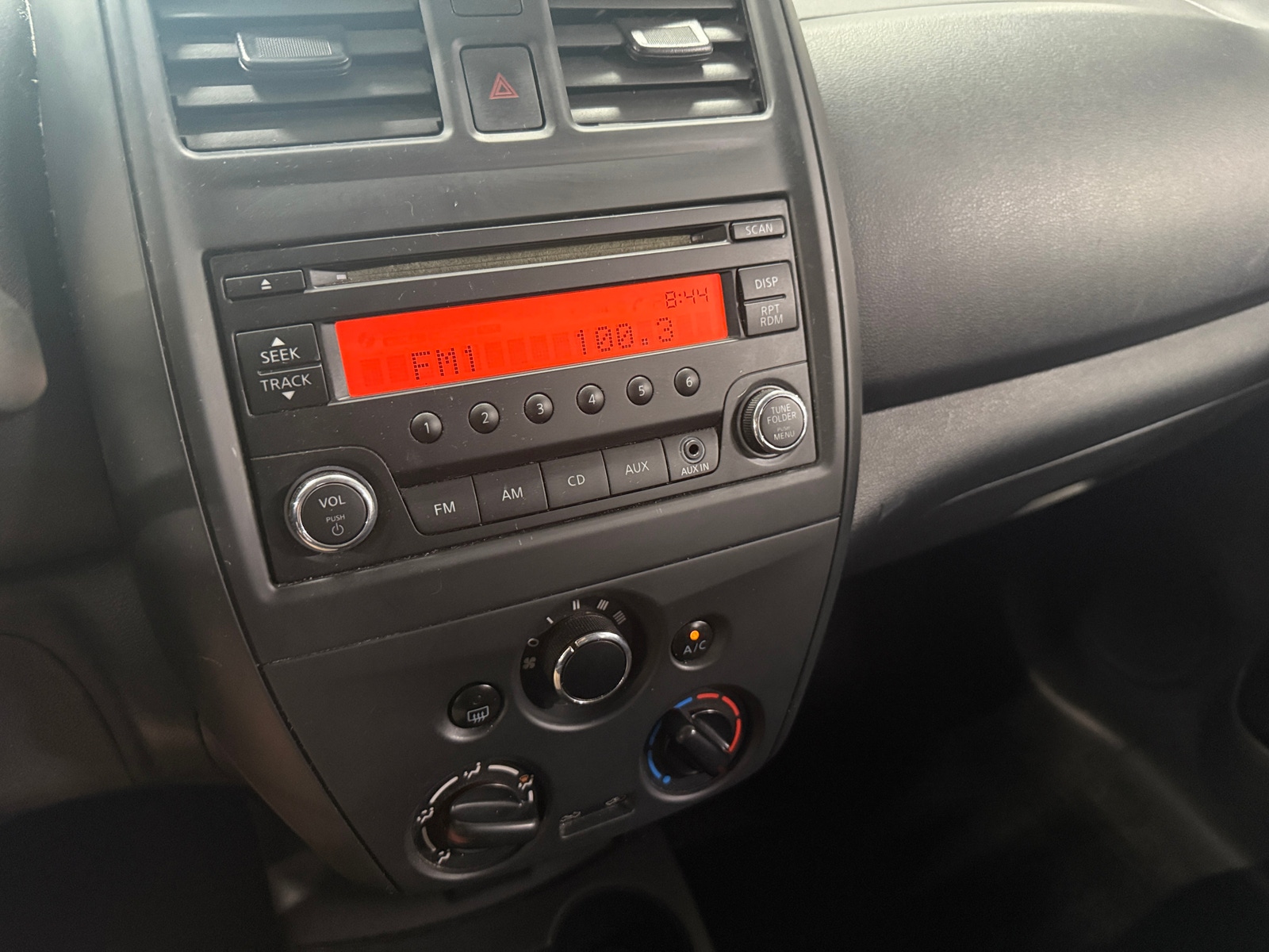 Thumbnail: 2017 Nissan Versa - 4