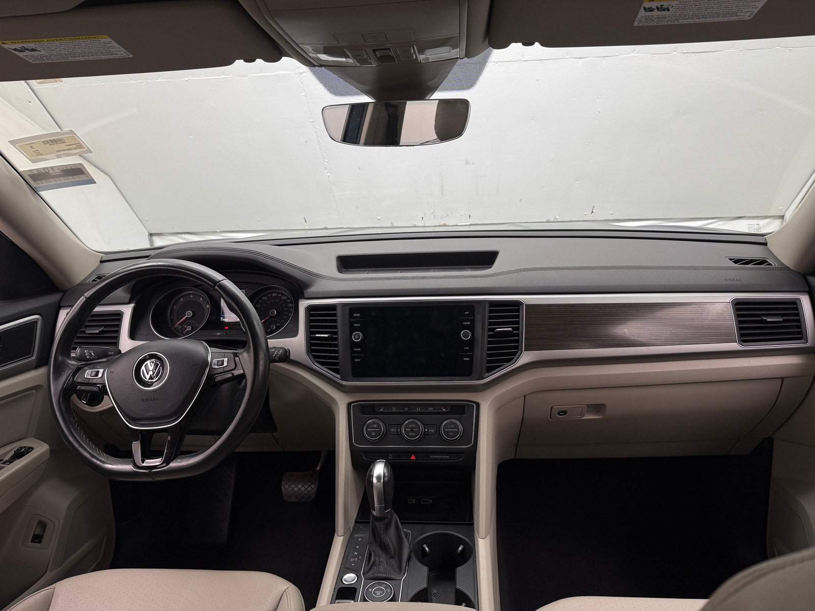 Thumbnail: 2019 Volkswagen Atlas - 2