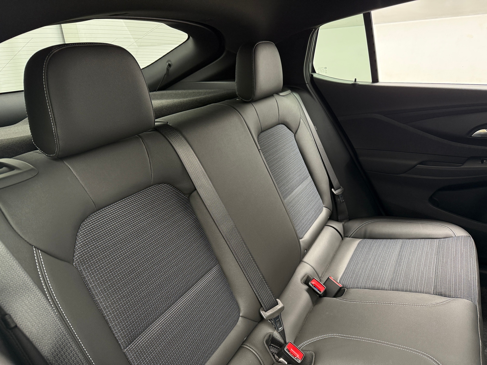 Thumbnail: 2024 Buick Envista - 5
