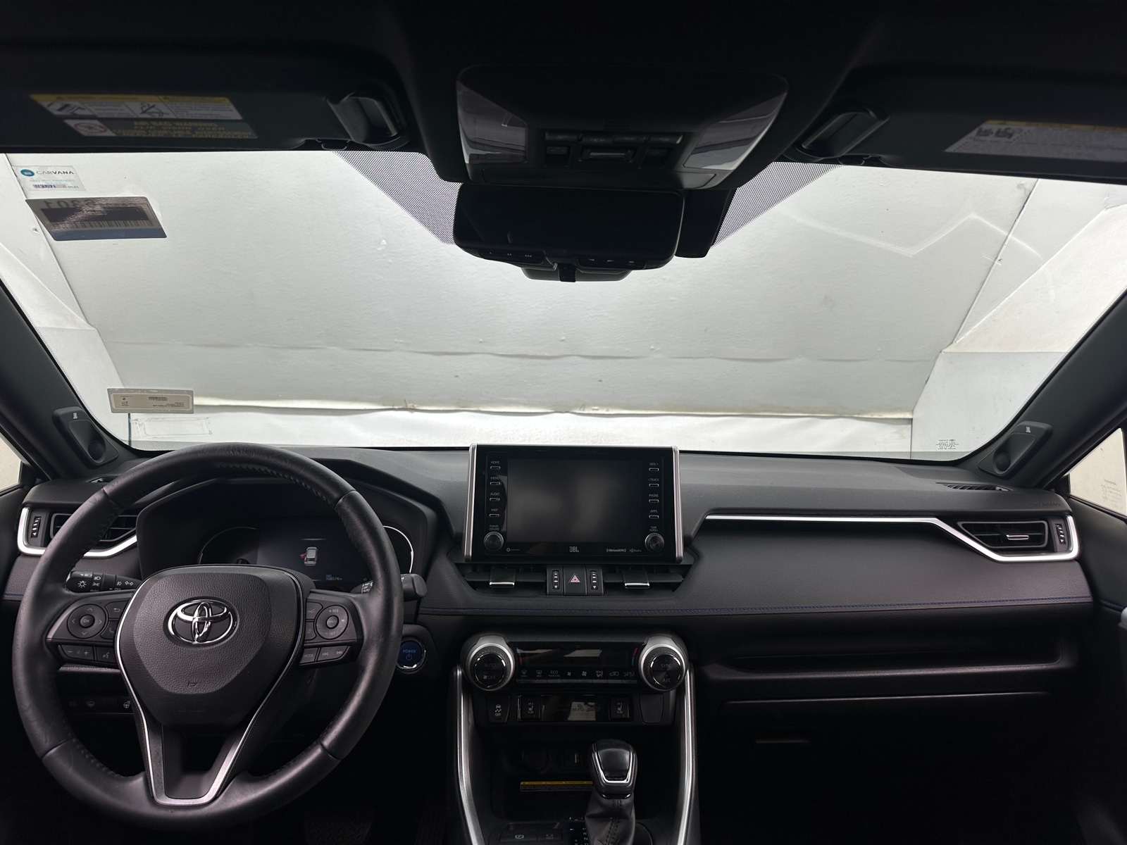 Thumbnail: 2019 Toyota RAV4 - 3