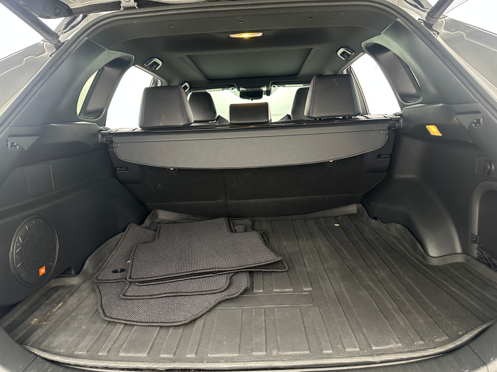 Thumbnail: 2019 Toyota RAV4 - 7