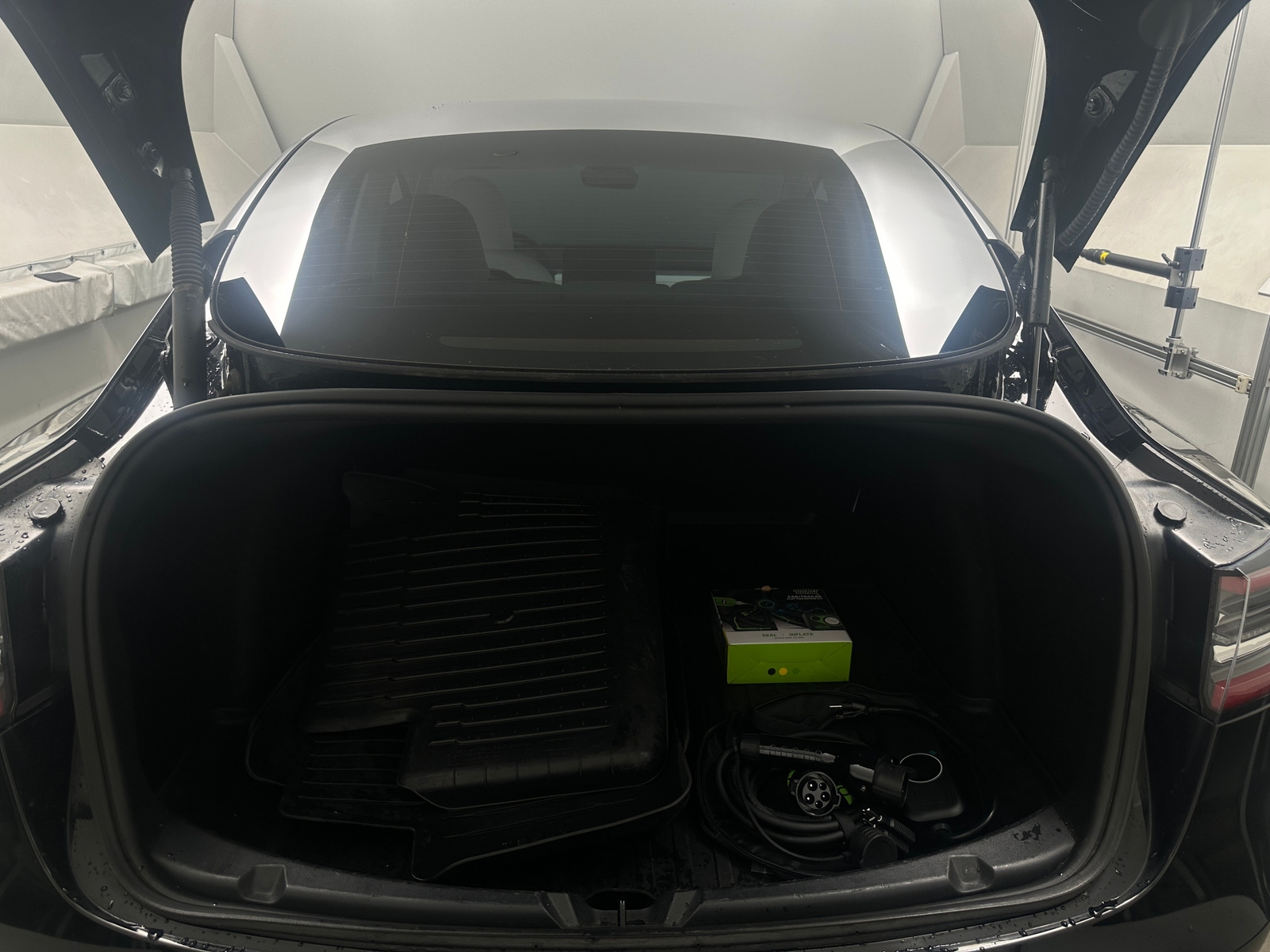Thumbnail: 2023 Tesla Model 3 - 6