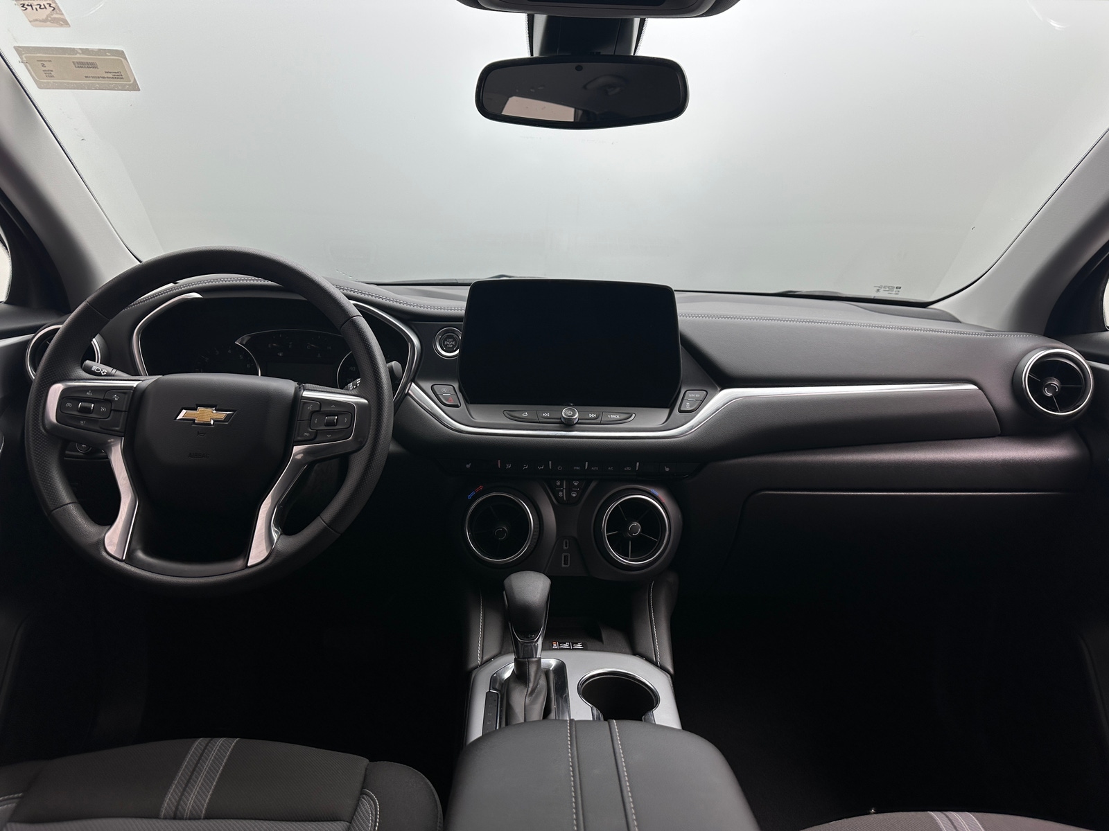 Thumbnail: 2023 Chevrolet Blazer - 3