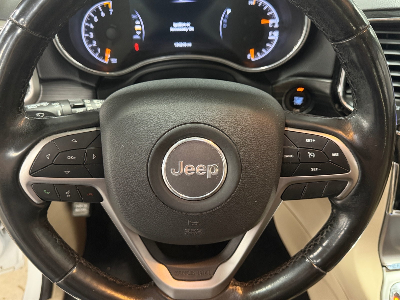 Thumbnail: 2020 Jeep Grand Cherokee - 4