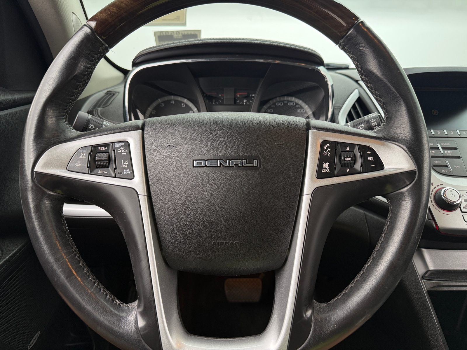 Thumbnail: 2017 GMC Terrain - 4