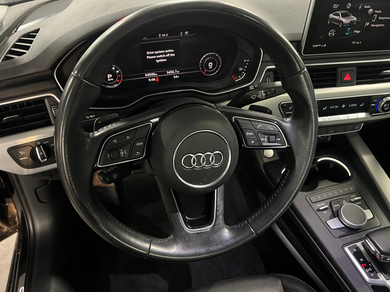 Thumbnail: 2018 Audi A4 - 4