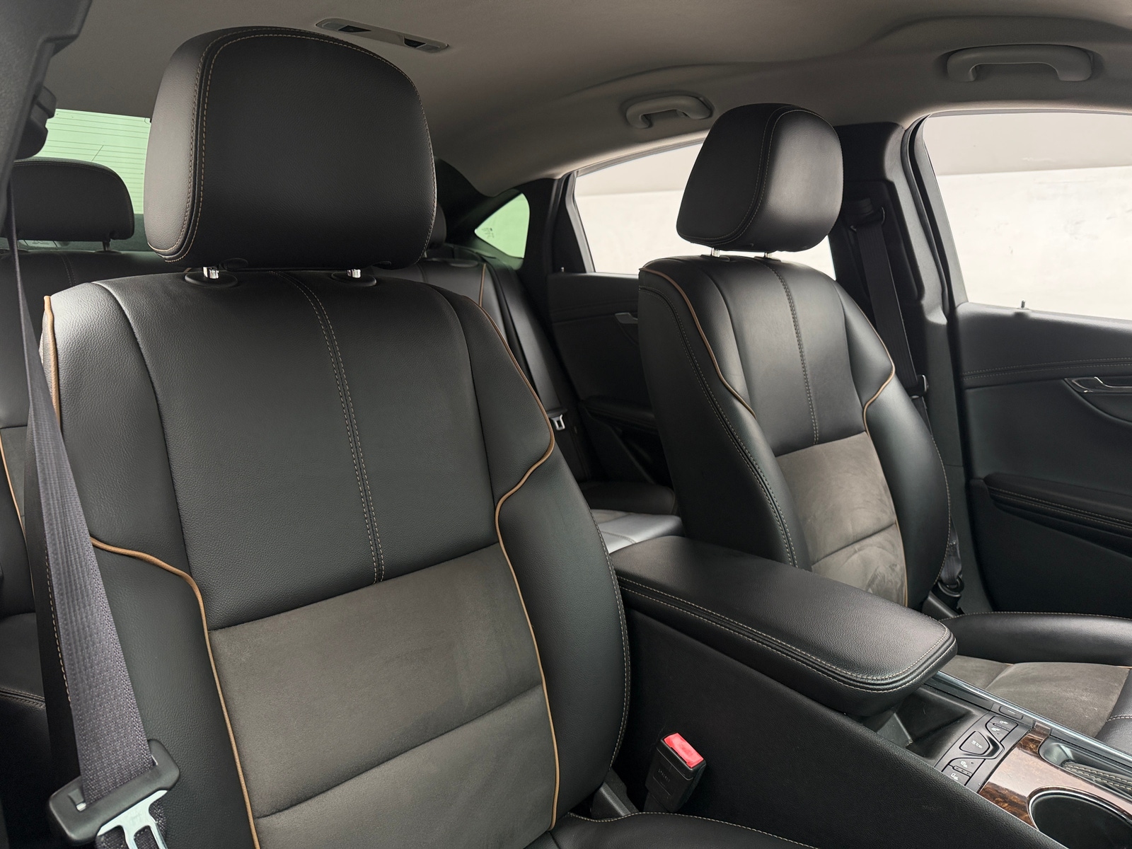 Thumbnail: 2015 Chevrolet Impala - 2