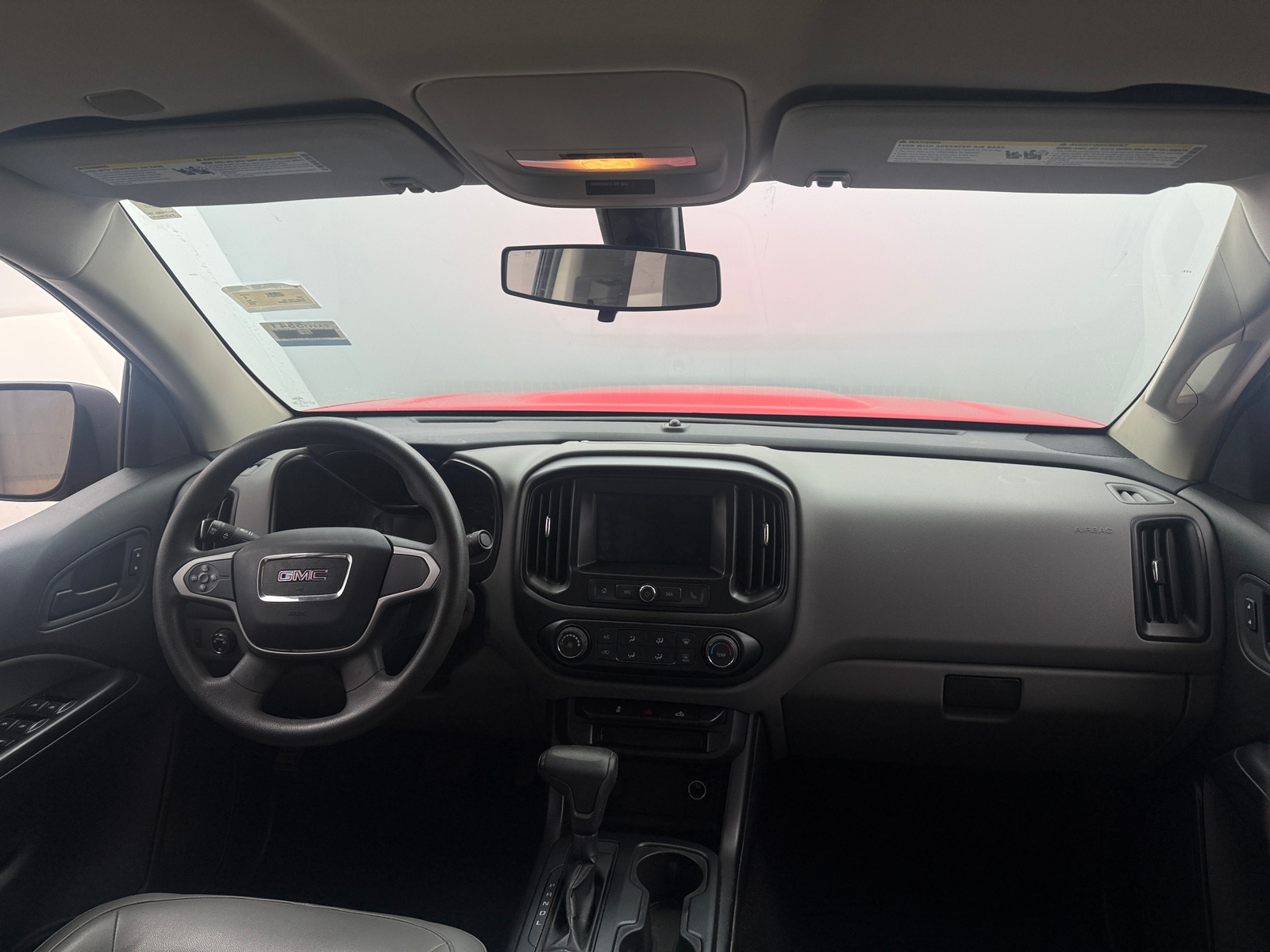 Thumbnail: 2019 GMC Canyon - 3