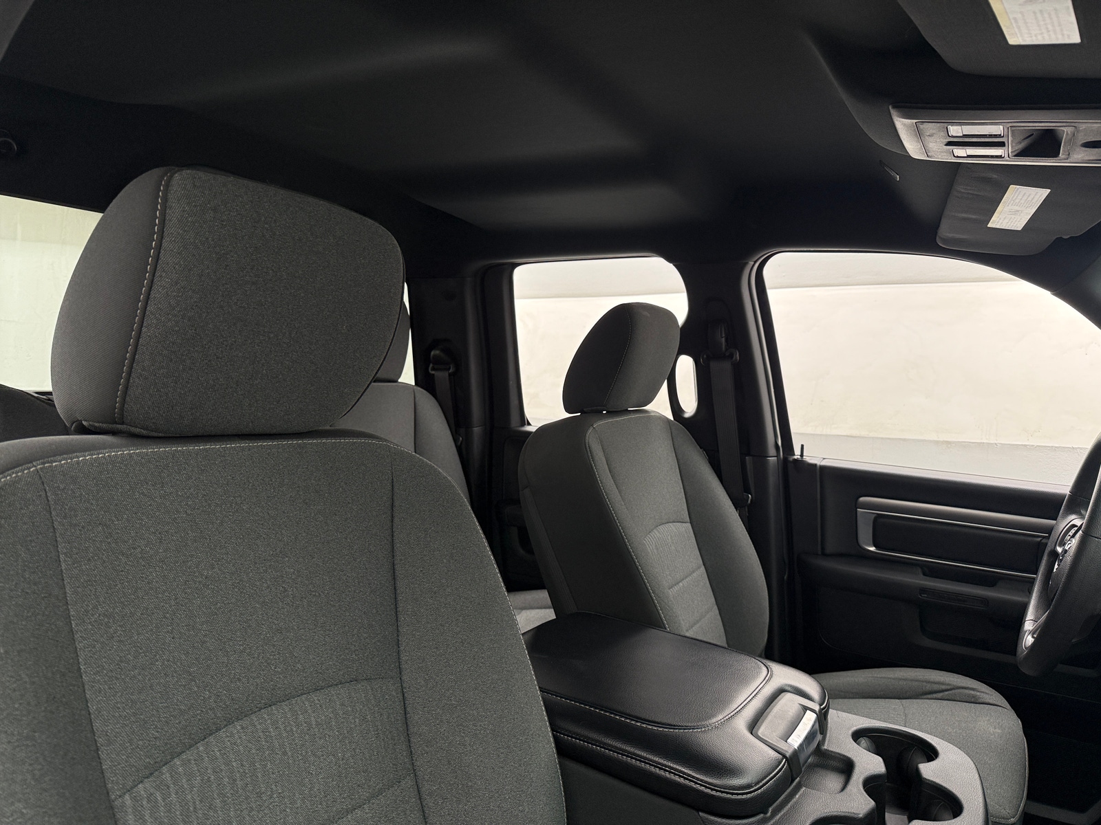 Thumbnail: 2021 RAM 1500 Classic - 2